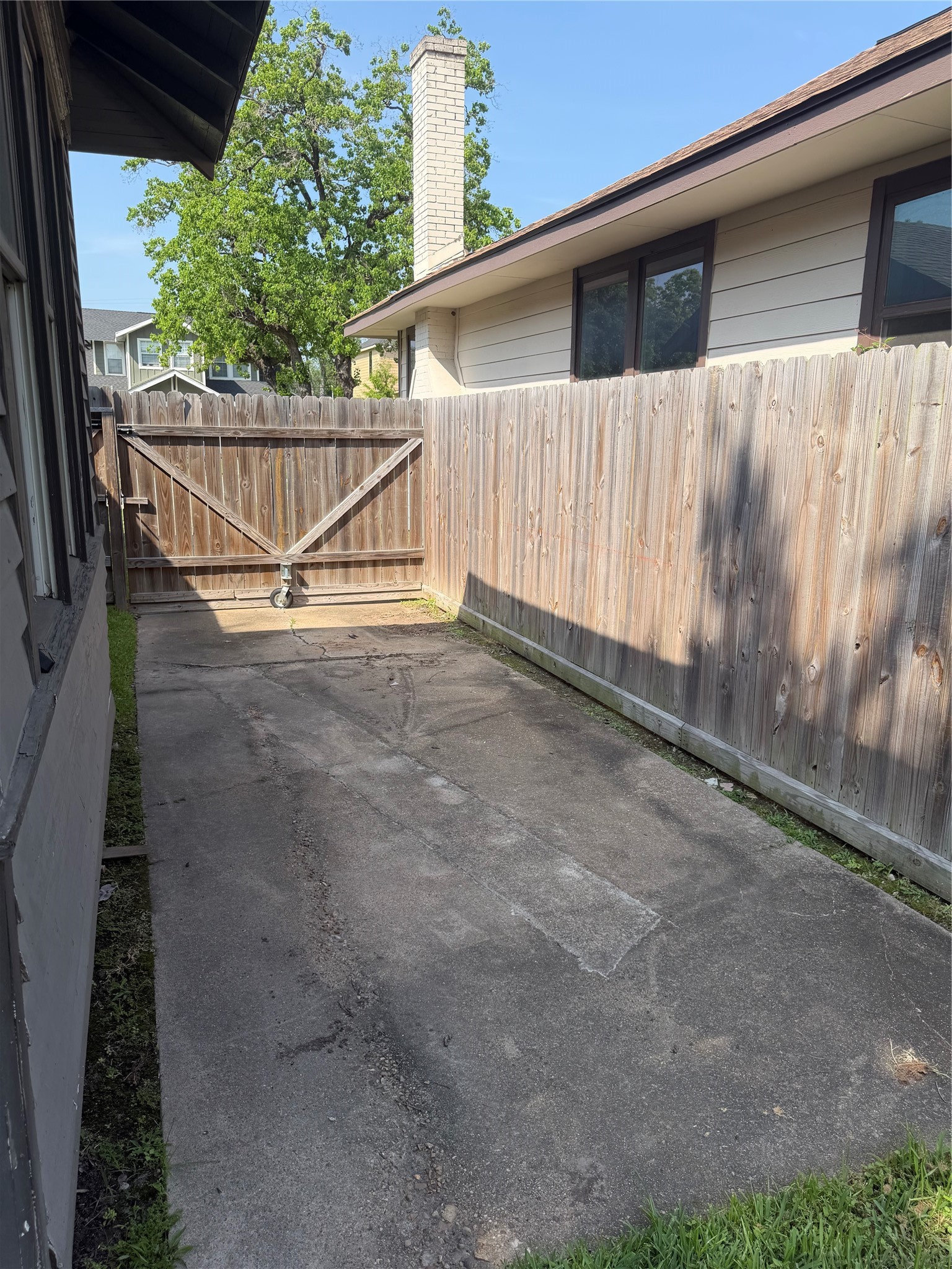 4530 Walker Street Property Photo 17