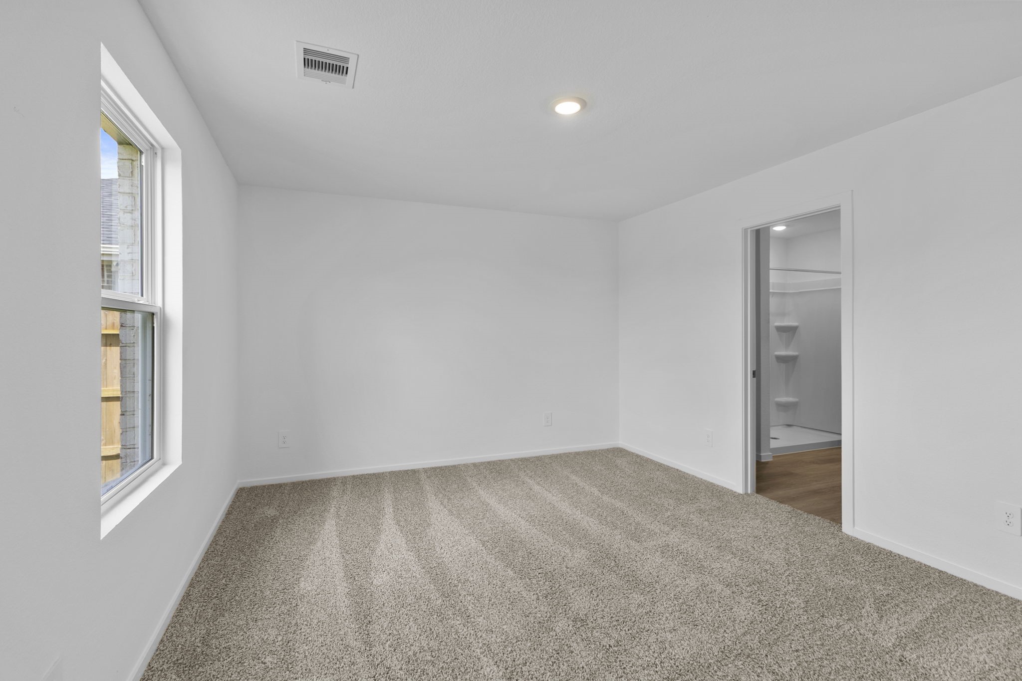 22026 Vernazza Bend Drive Property Photo 6
