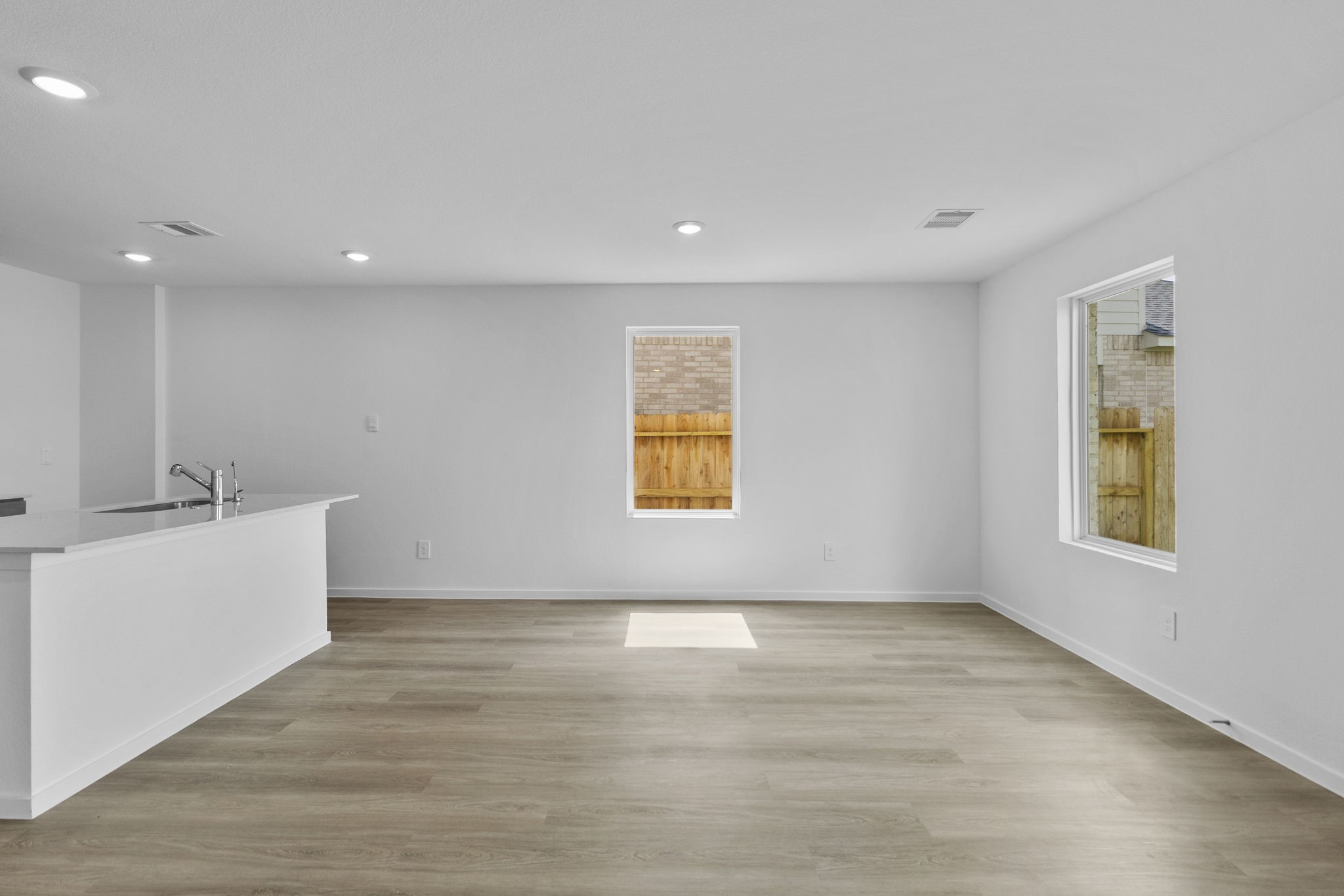 22026 Vernazza Bend Drive Property Photo 10