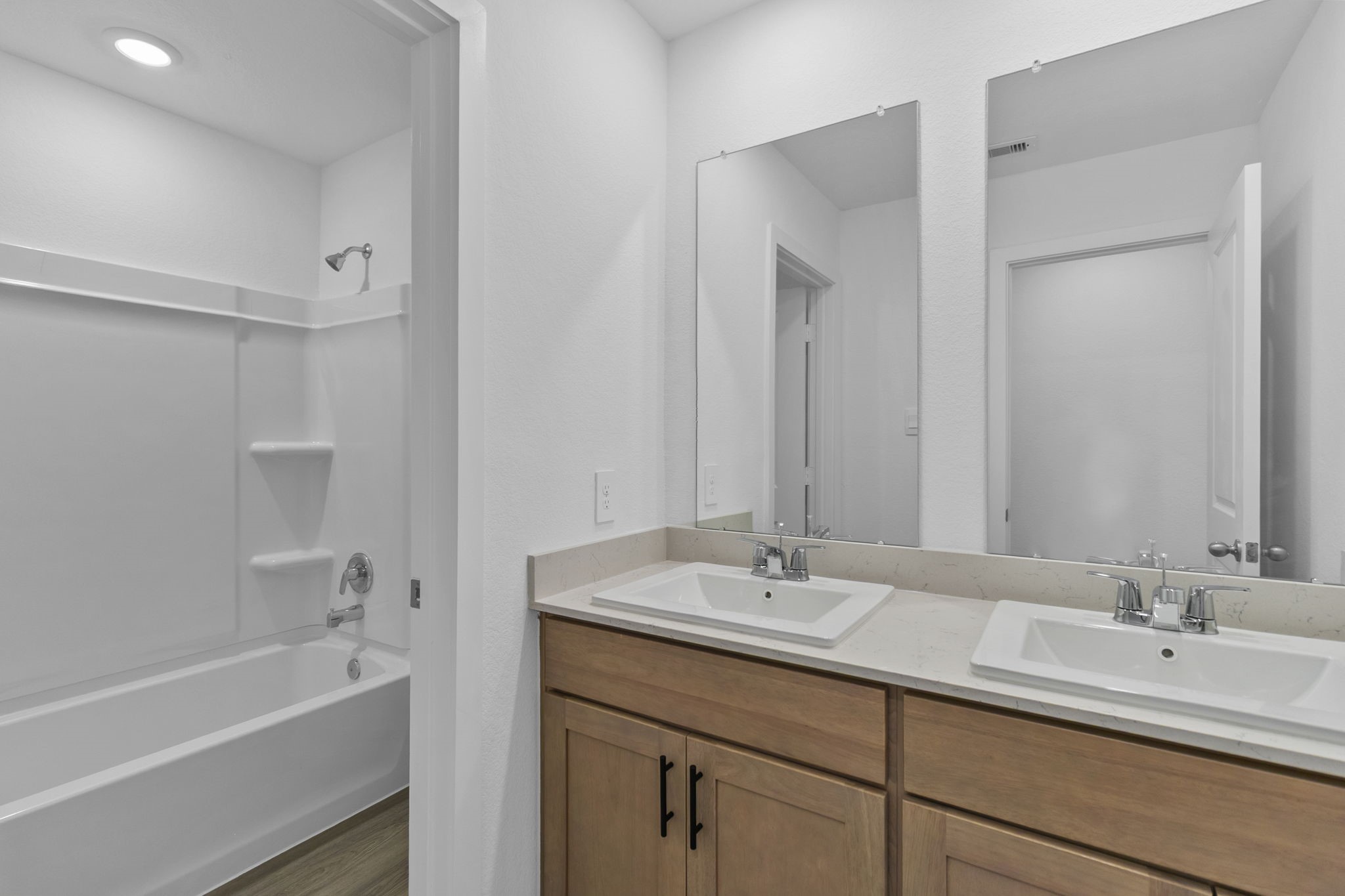 22026 Vernazza Bend Drive Property Photo 24
