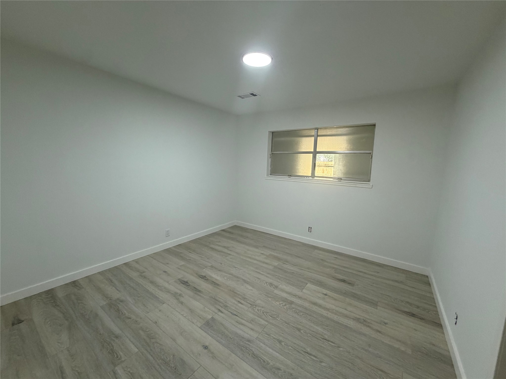 143 Hollyvale Drive Property Photo 27