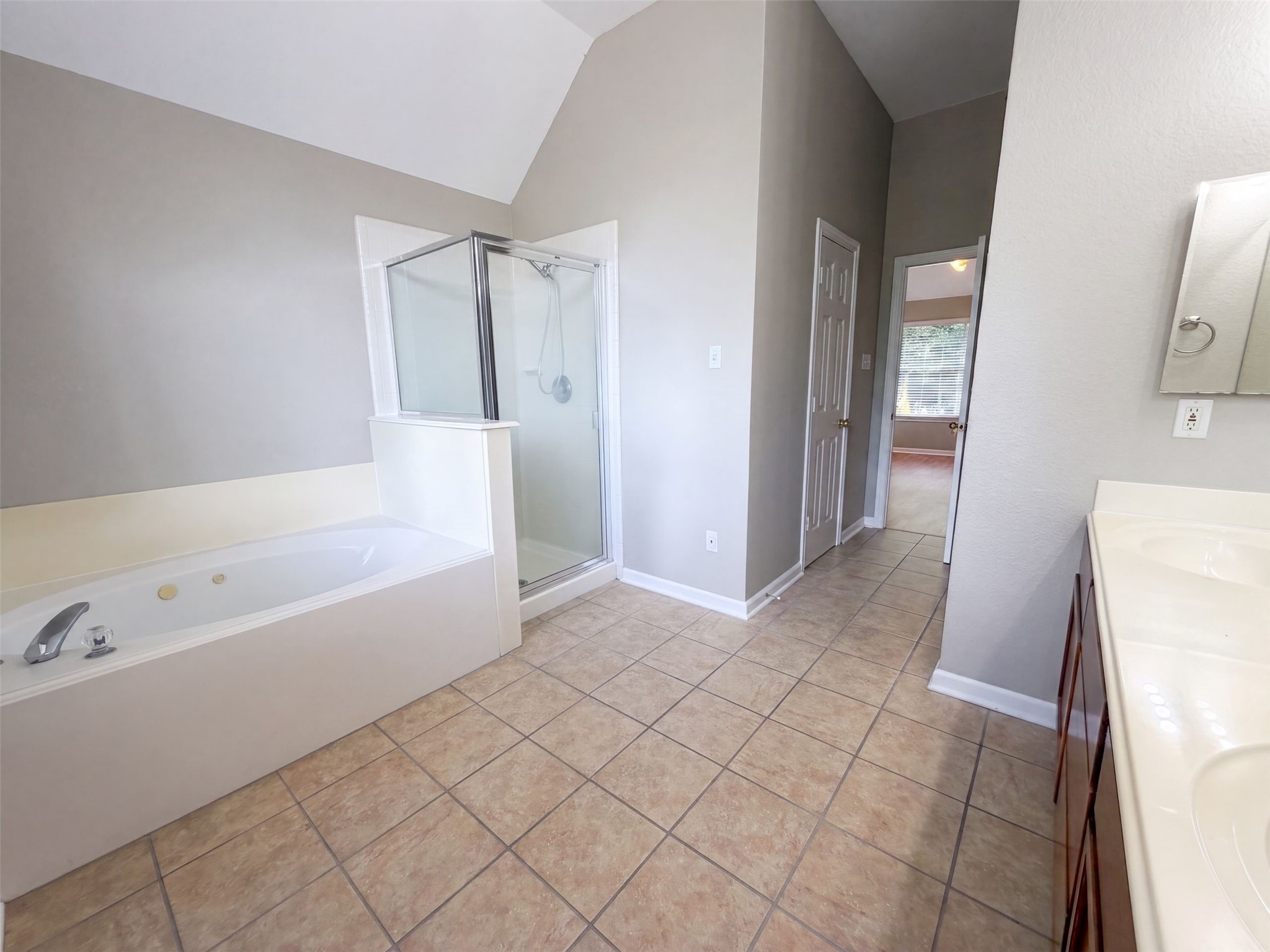 12159 Hawthorne Drive Property Photo 17