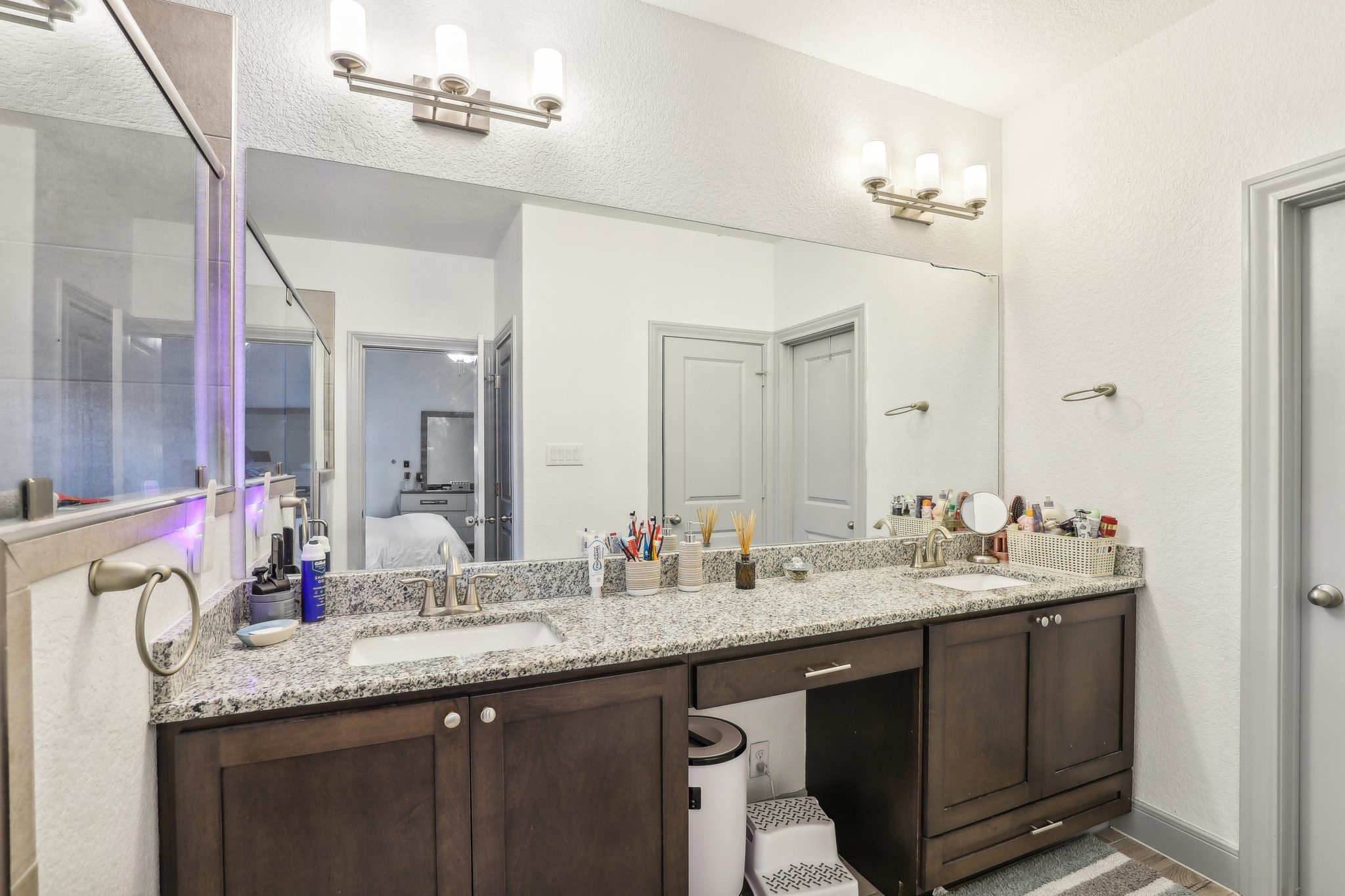 114 County Road 6863 Property Photo 17