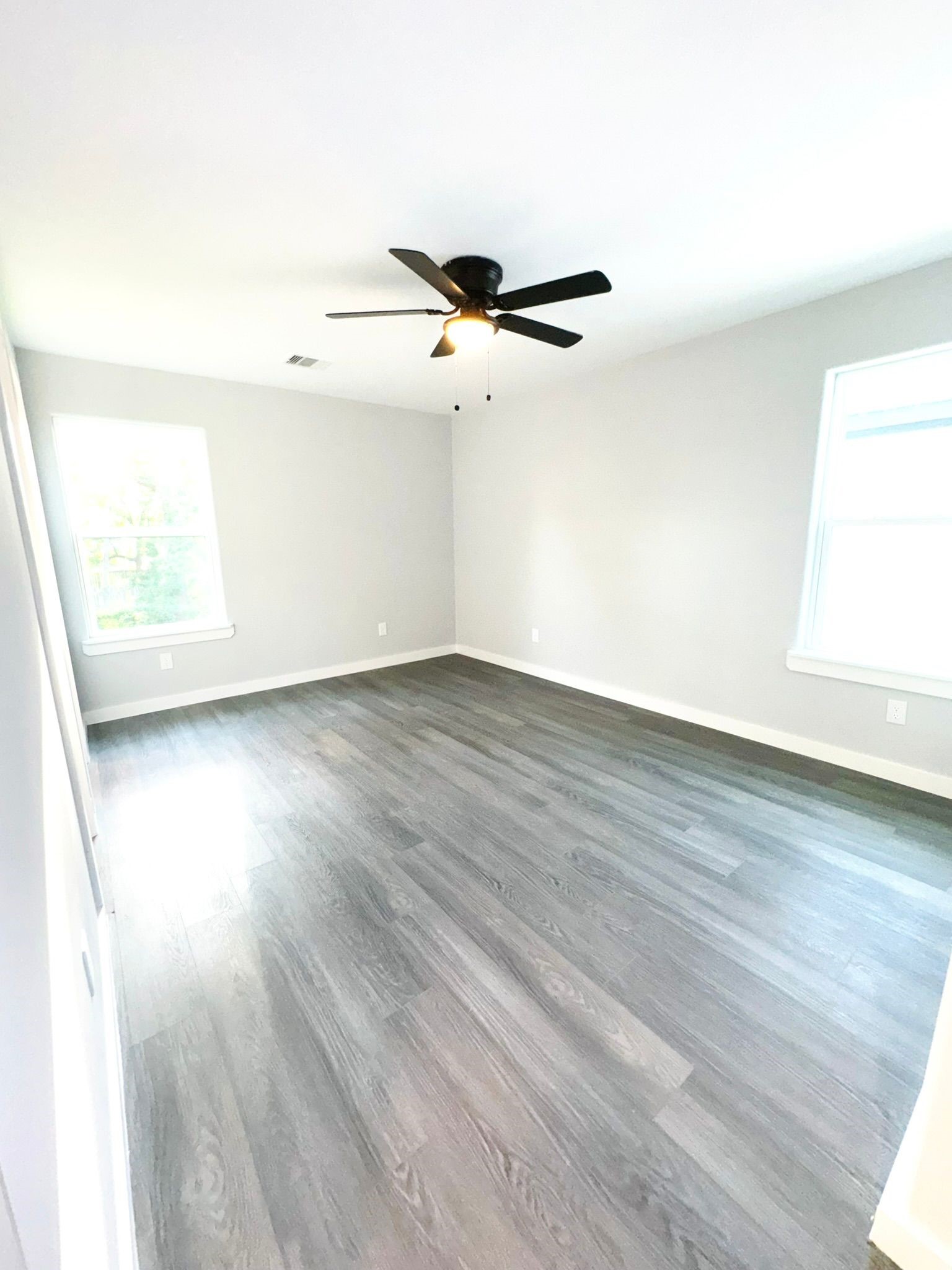 8109 Denton Street Property Photo 9
