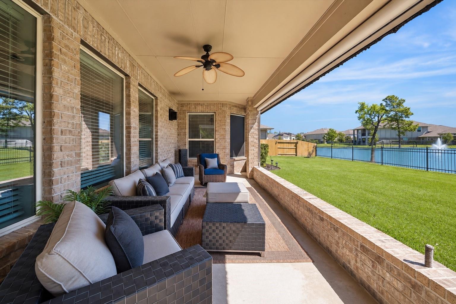 14902 Somerset Horizon Lane, Houston Tx 77044 Property Photo 25