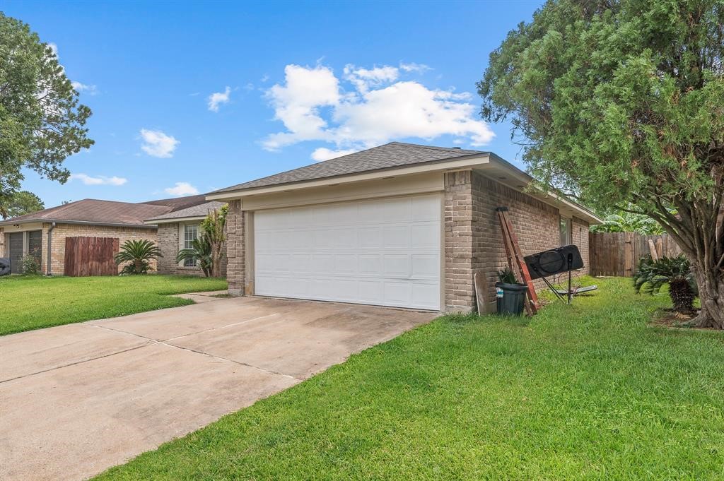 19511 Westhaven Drive Property Photo 2