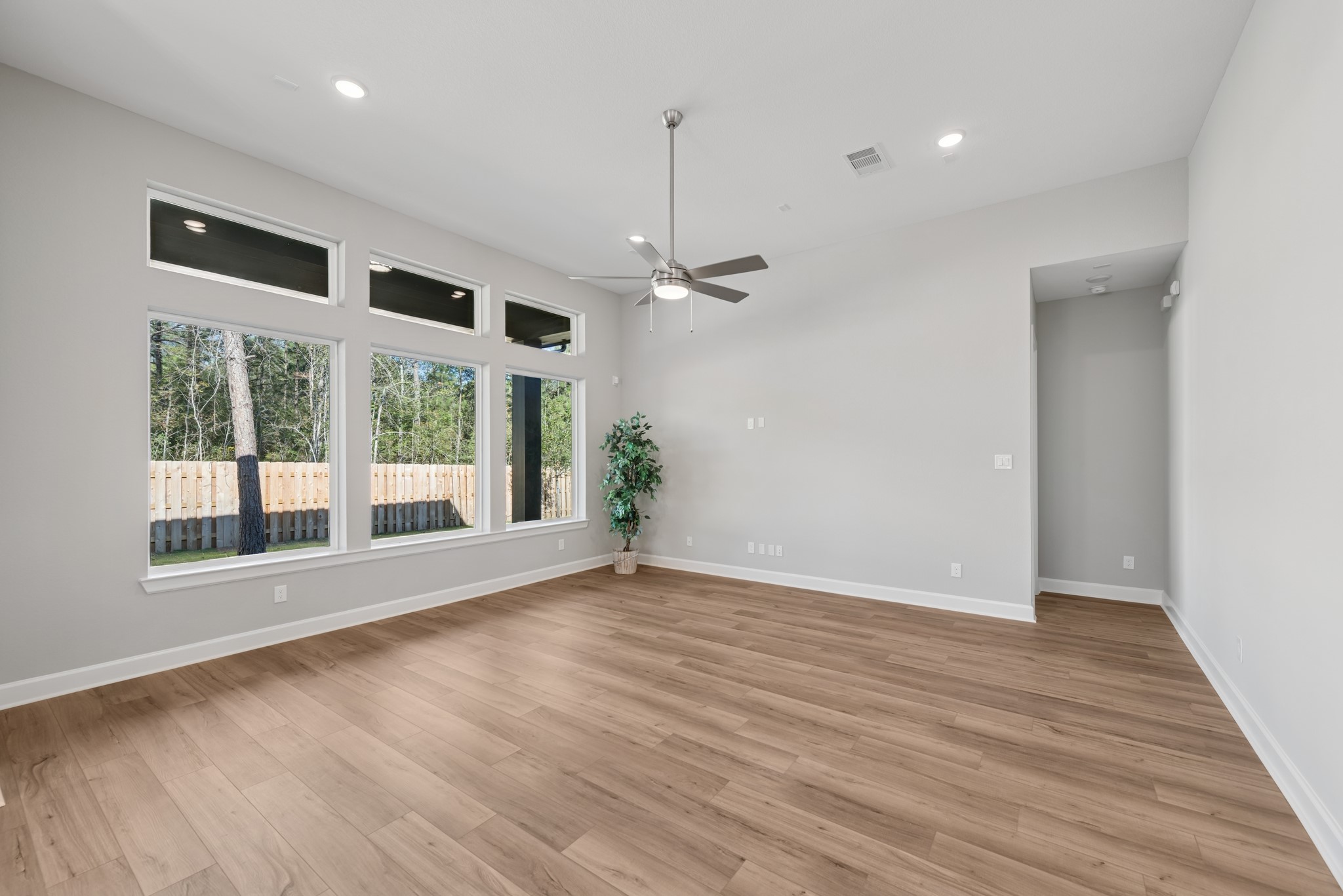 41746 Wendele Way Property Photo 15