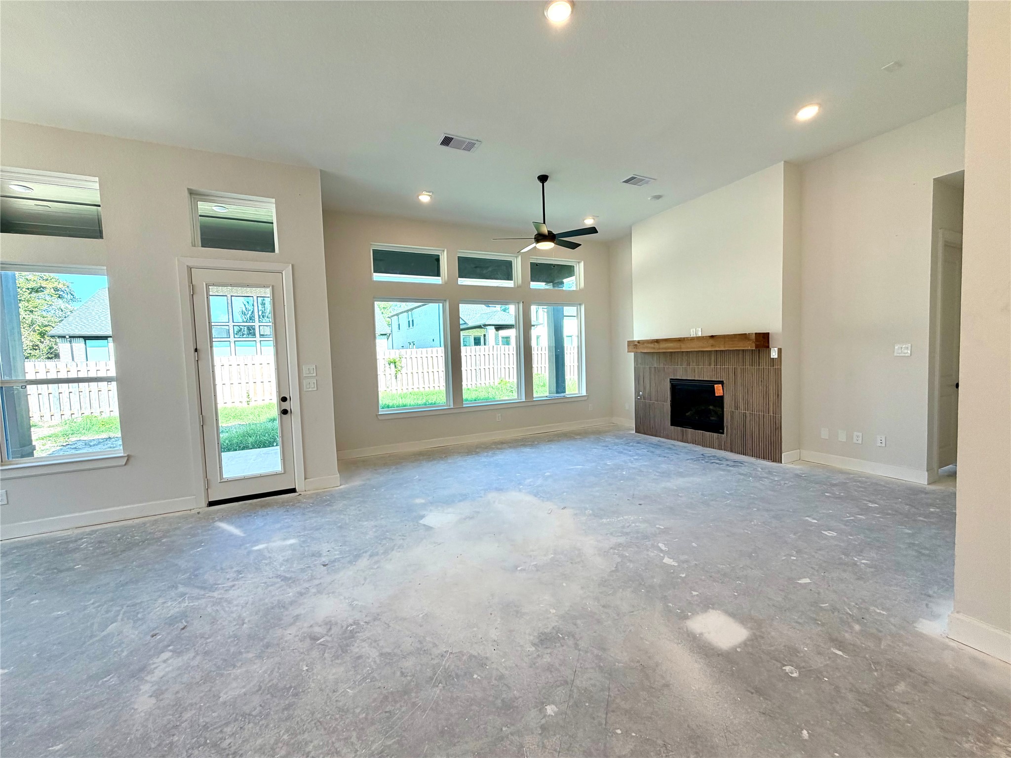 41746 Wendele Way Property Photo 18
