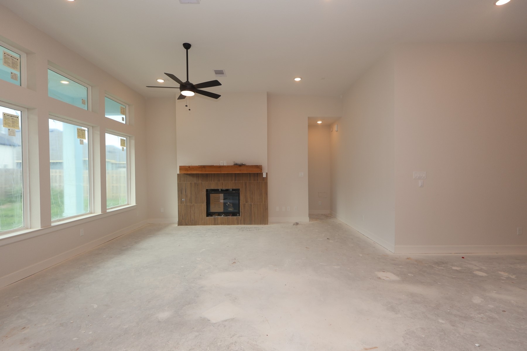 41746 Wendele Way Property Photo 30