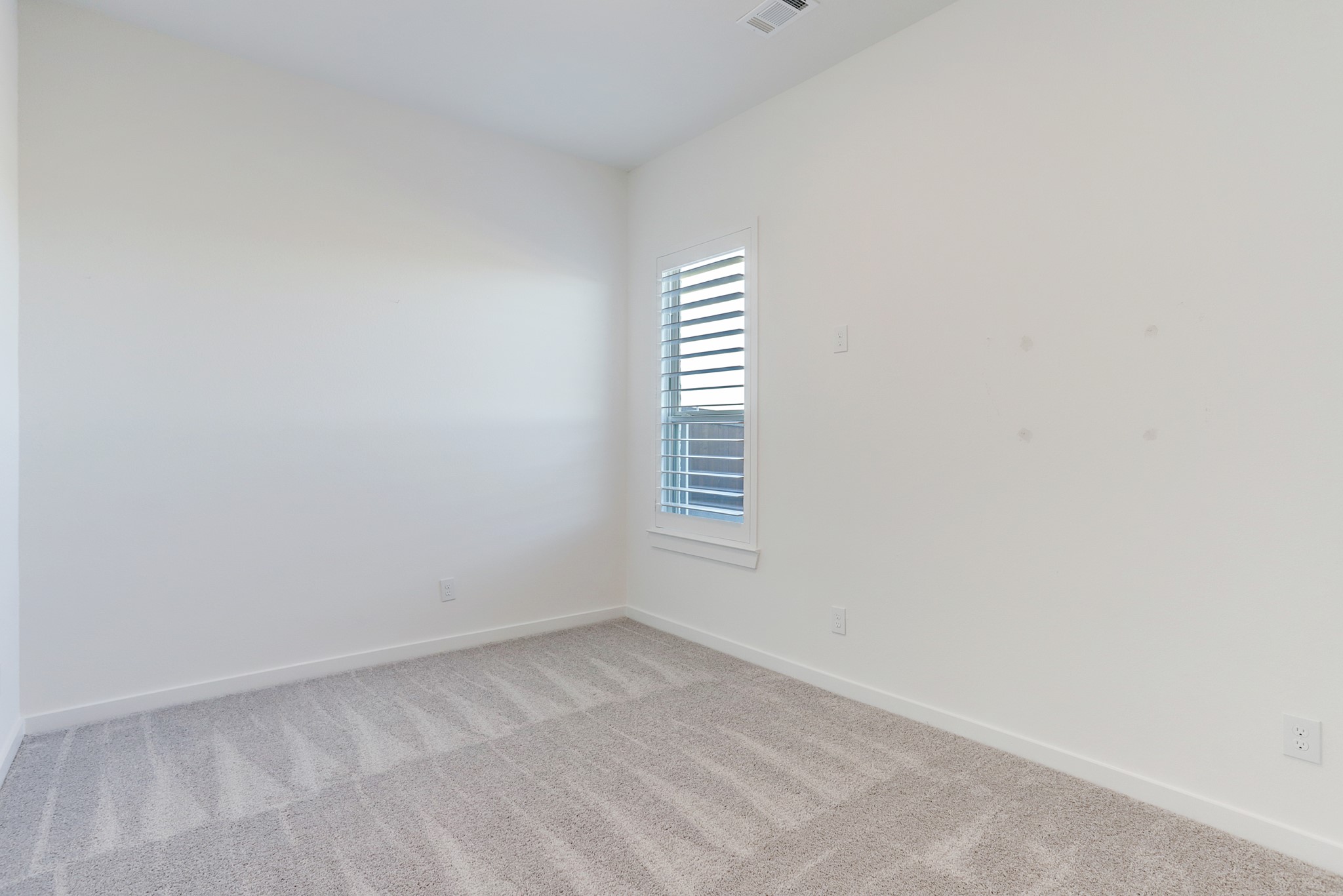 2722 Sierra Forest Court Property Photo 25