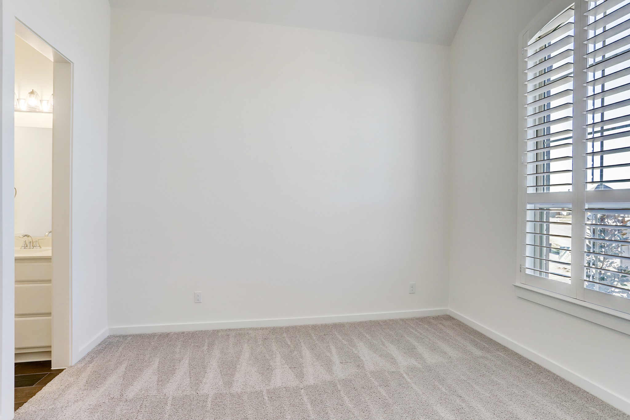 2722 Sierra Forest Court Property Photo 28