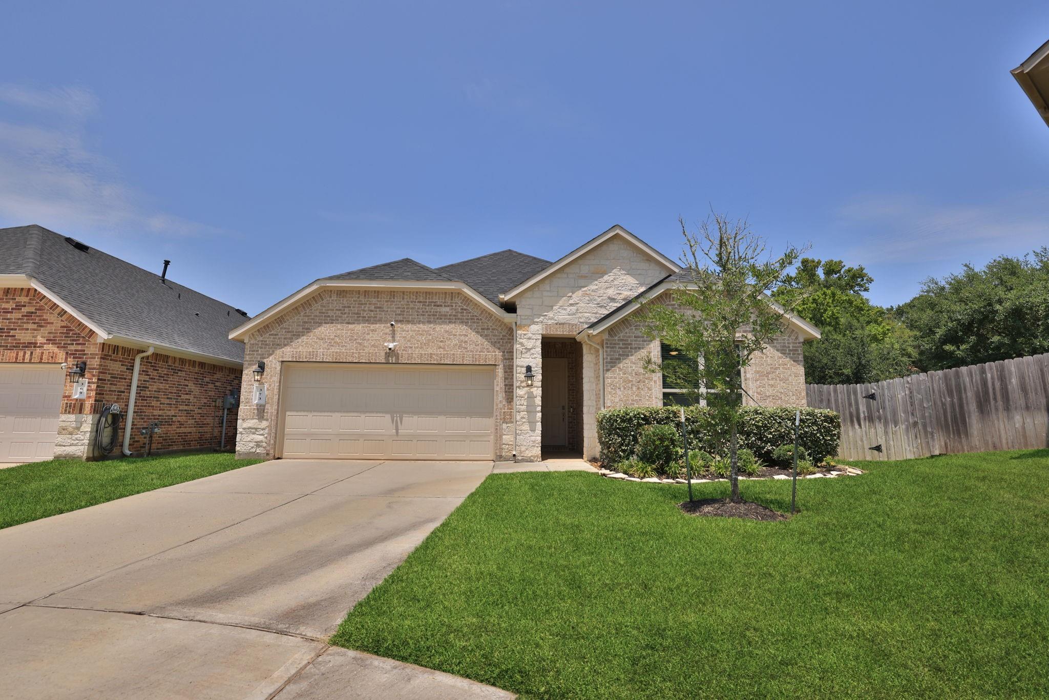 373 Pleasant Hill Way, Conroe TX 77304 Property Photo 1