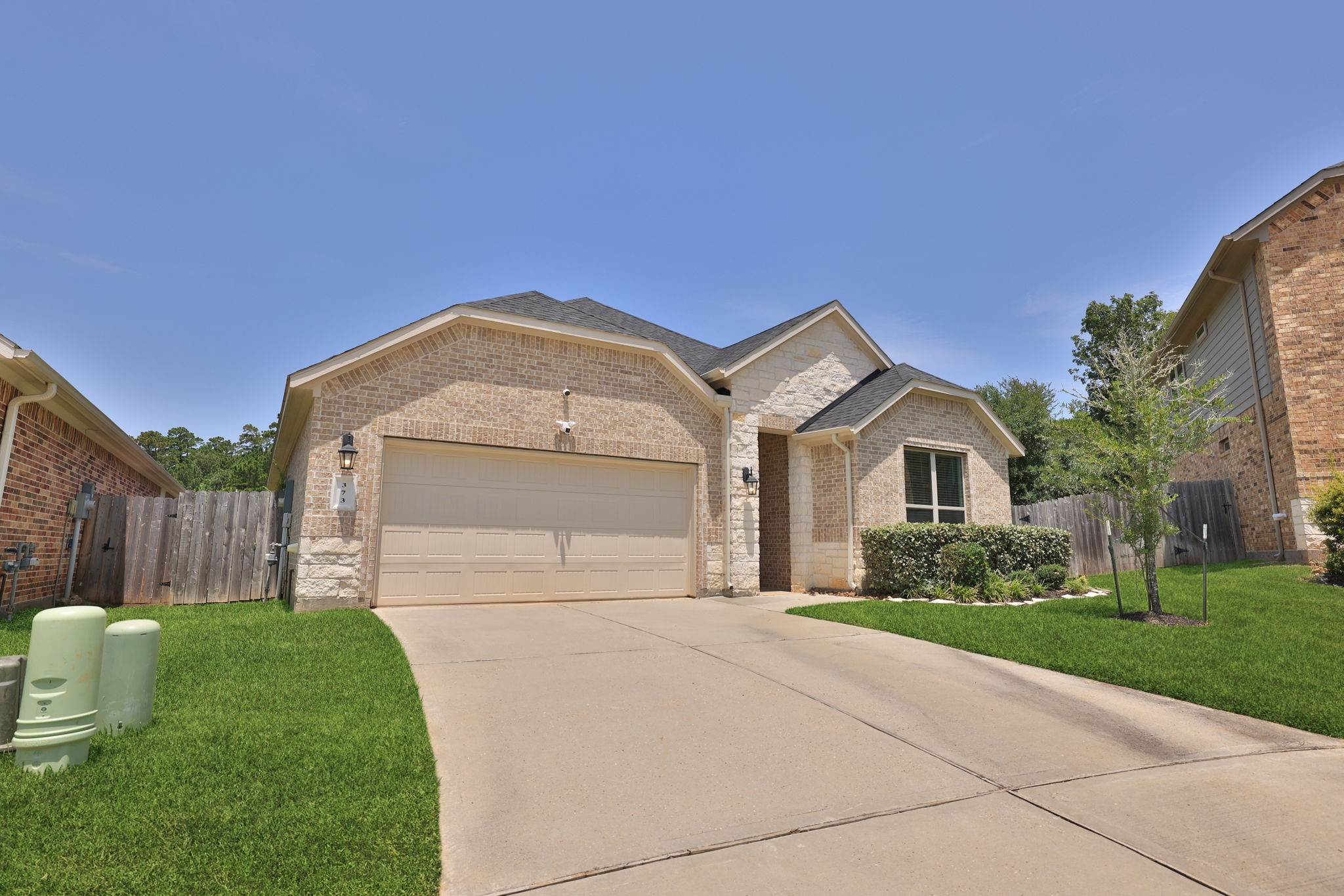 373 Pleasant Hill Way Property Photo 3
