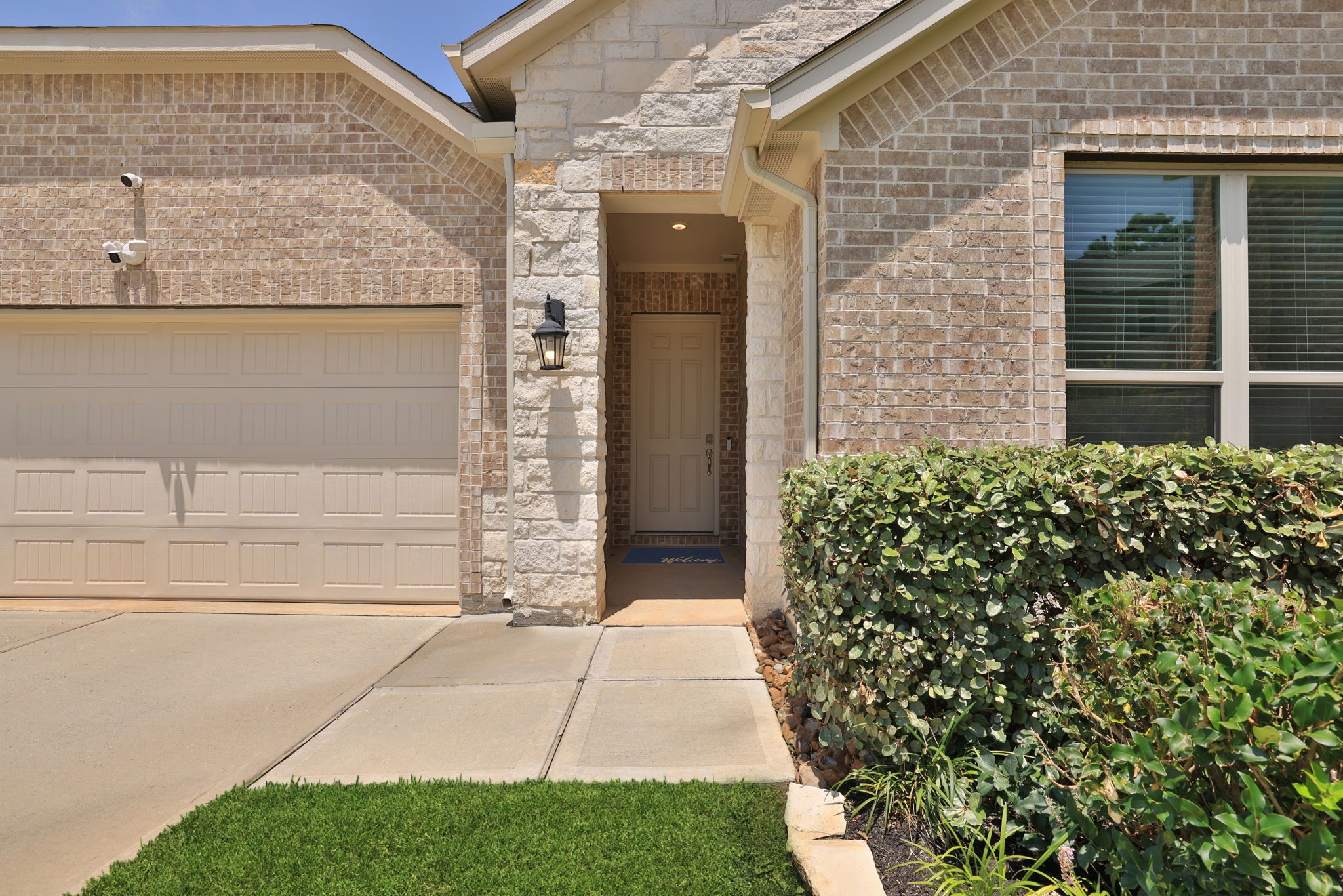 373 Pleasant Hill Way Property Photo 4
