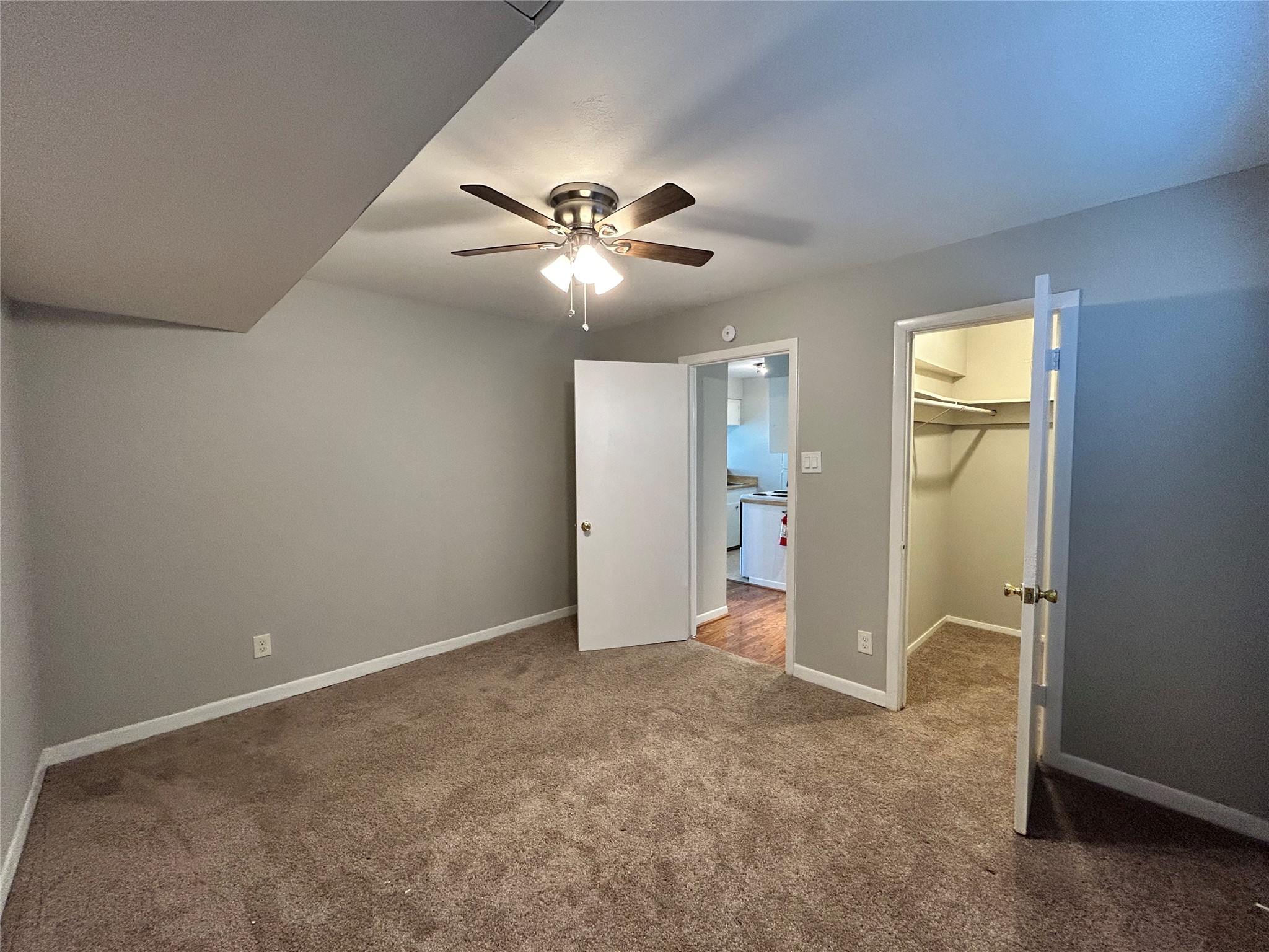 807 Heights Boulevard 10 Property Photo 6