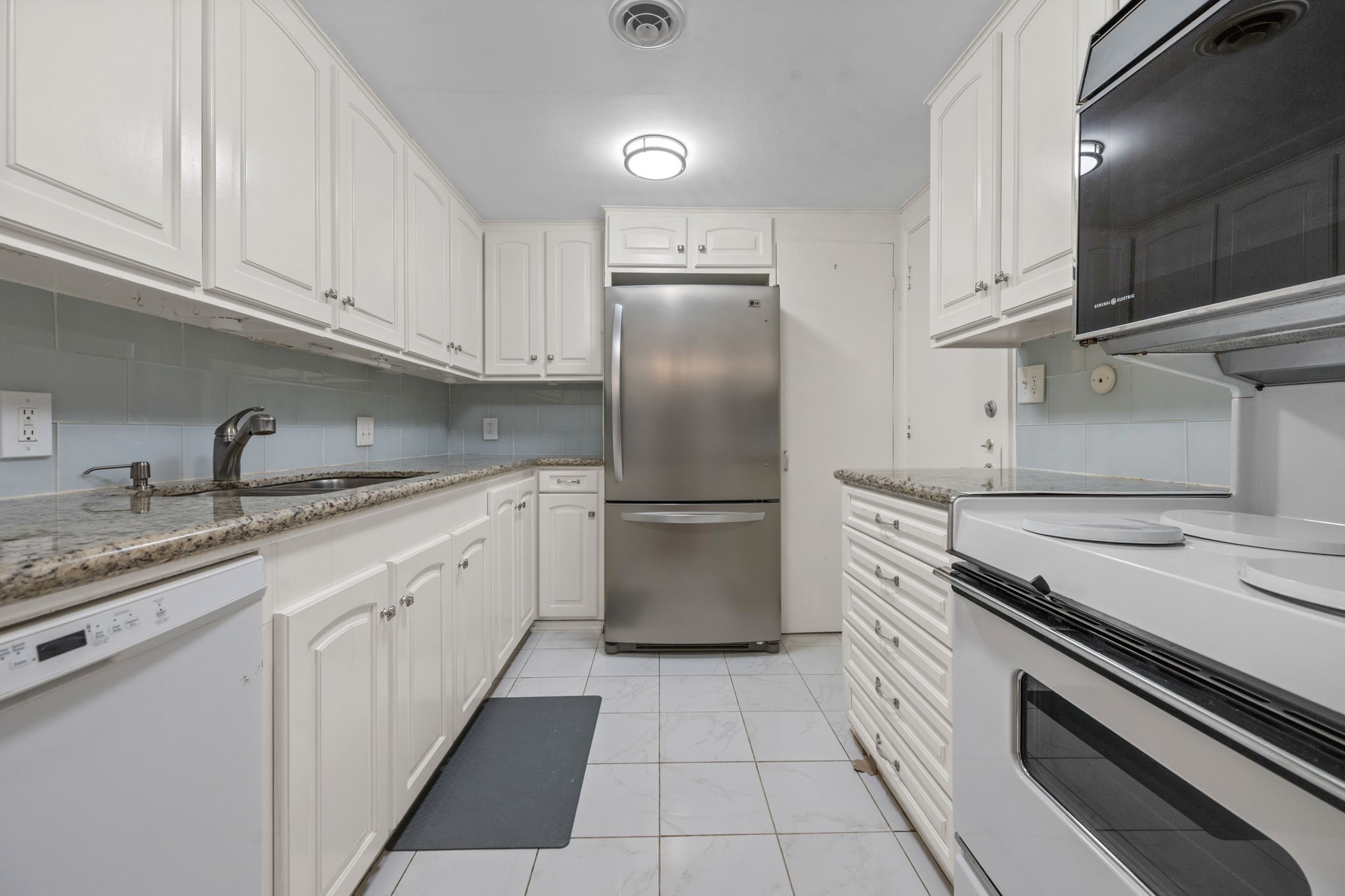 642 S Ripple Creek Drive 642 Property Photo 7