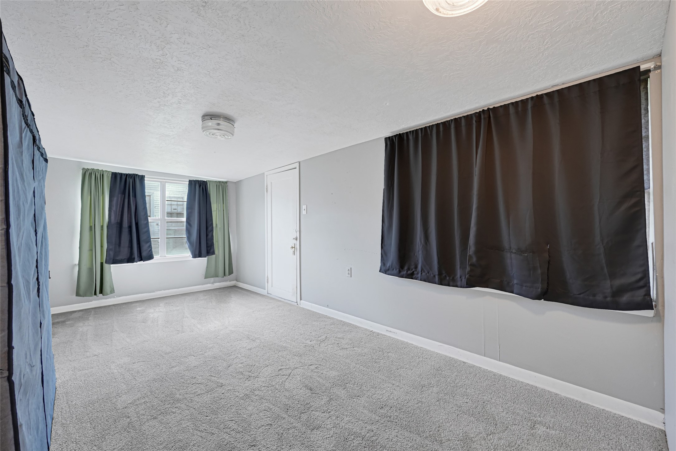 105 Highway Boulevard Property Photo 14