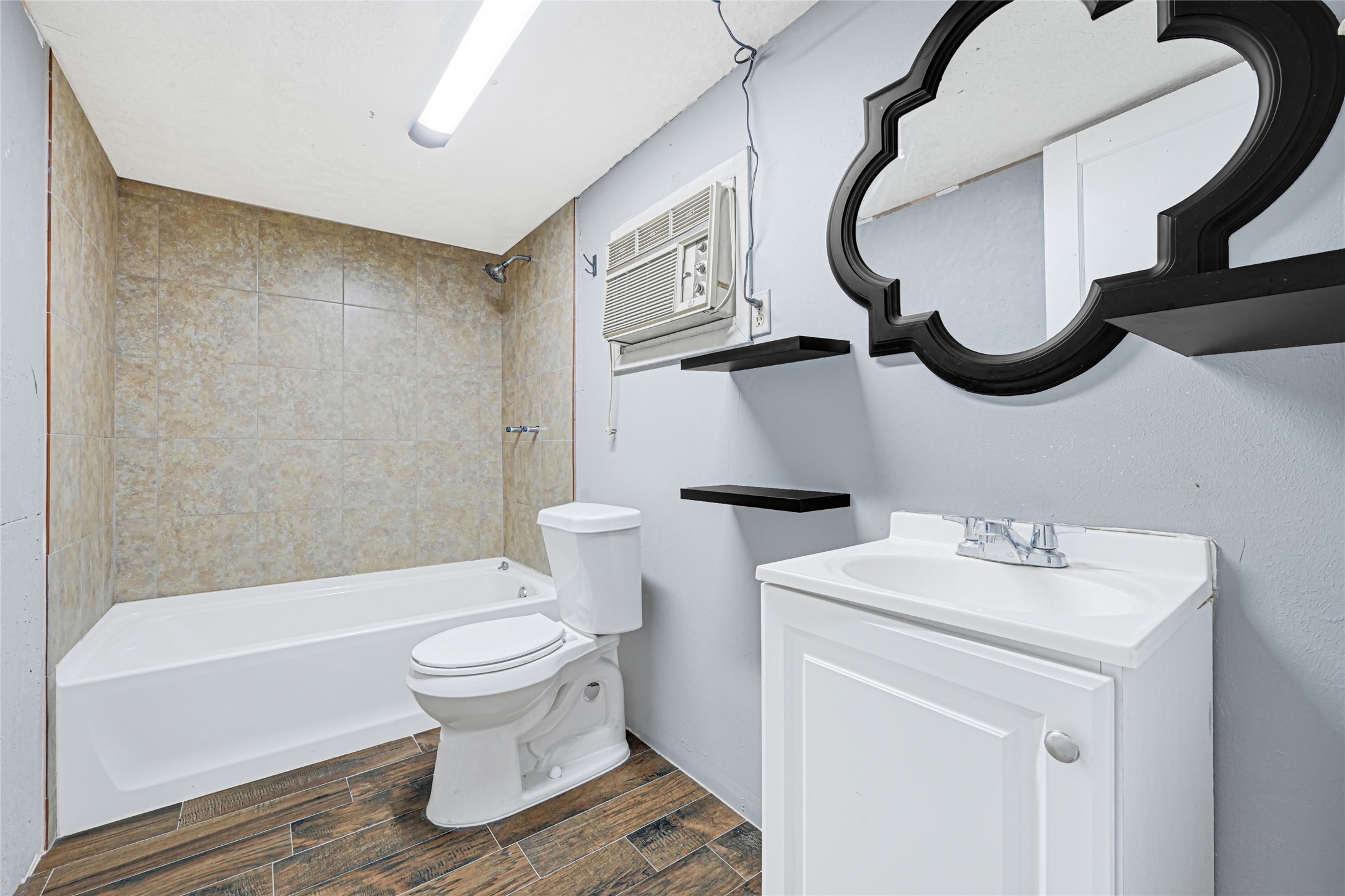 105 Highway Boulevard Property Photo 15