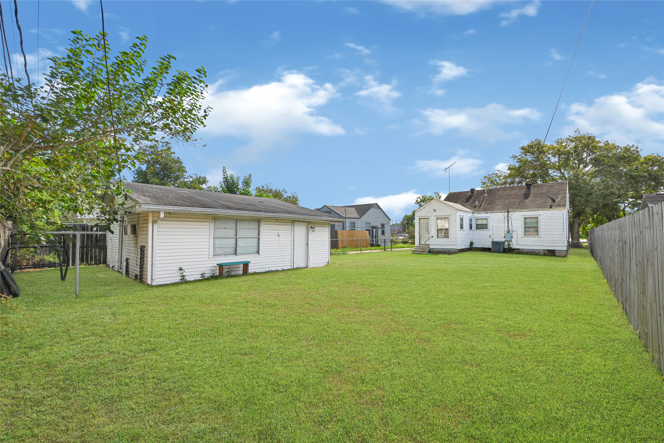 105 Highway Boulevard Property Photo 17