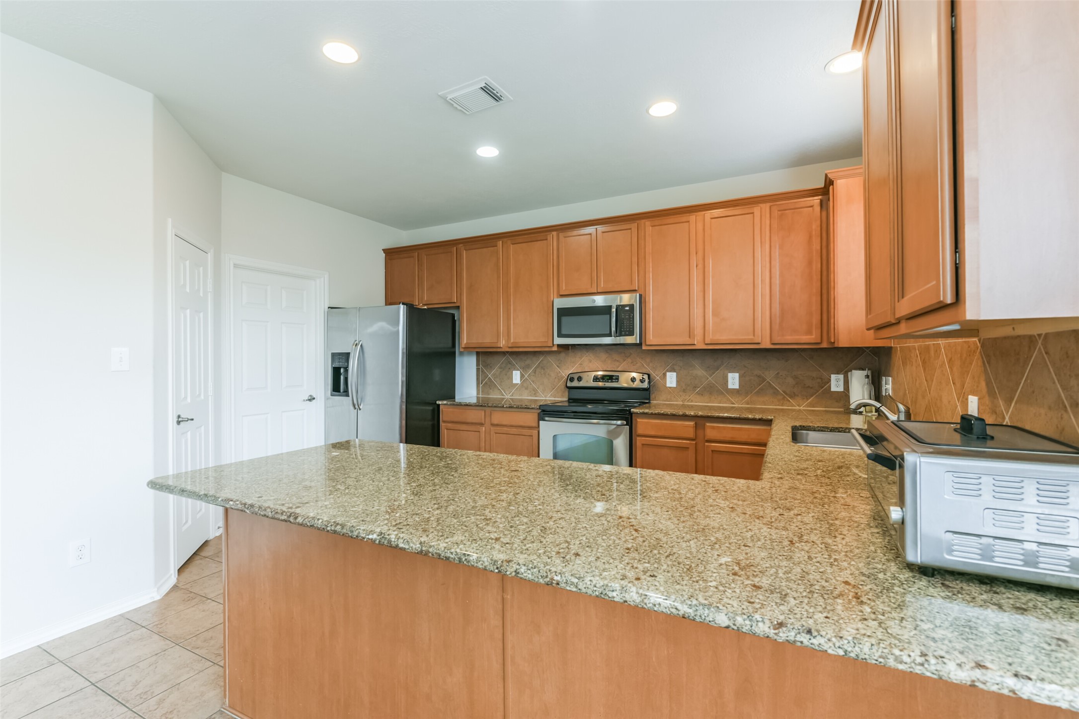 5418 Lilac Grove Lane Property Photo 7