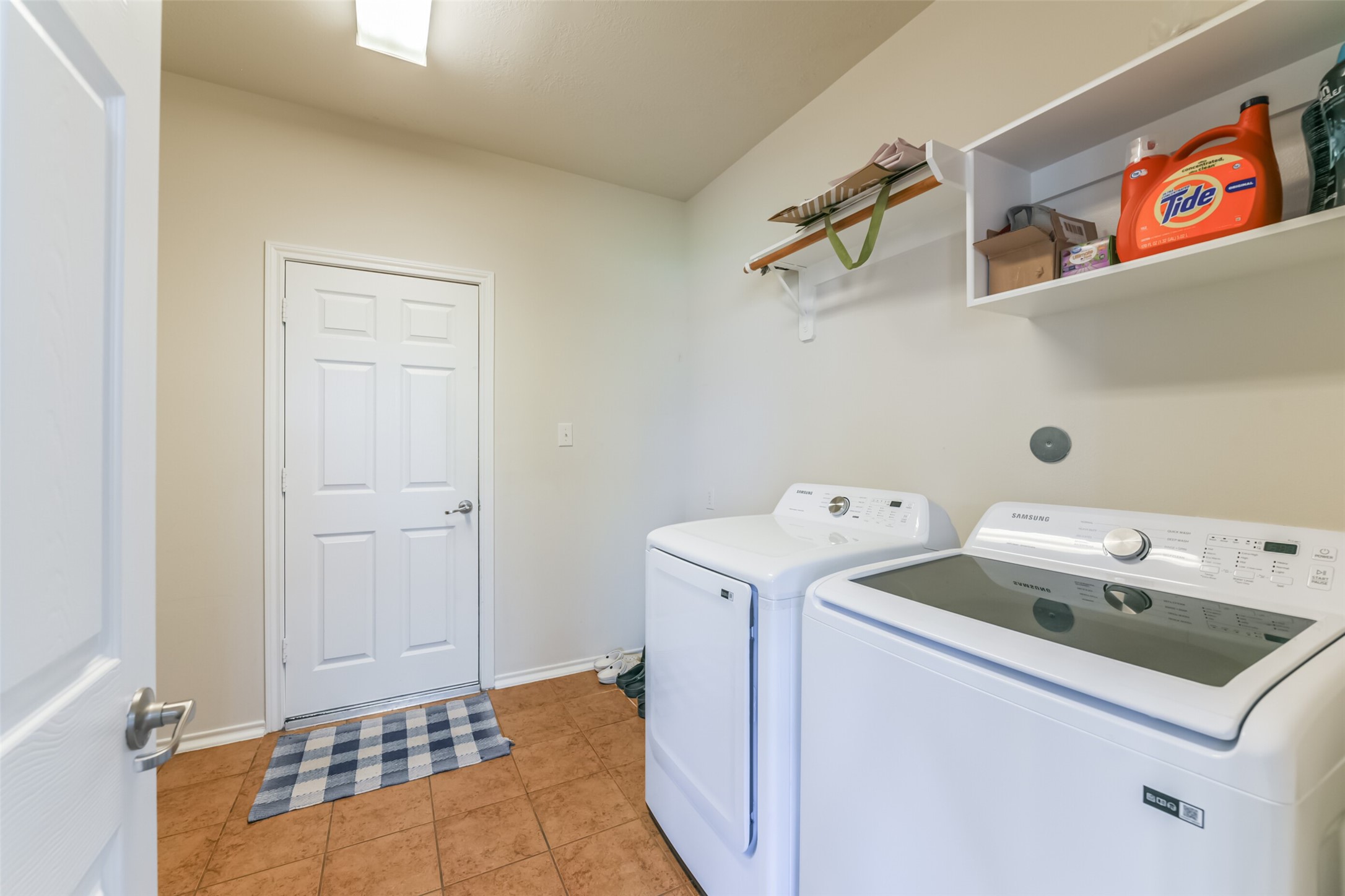 5418 Lilac Grove Lane Property Photo 17