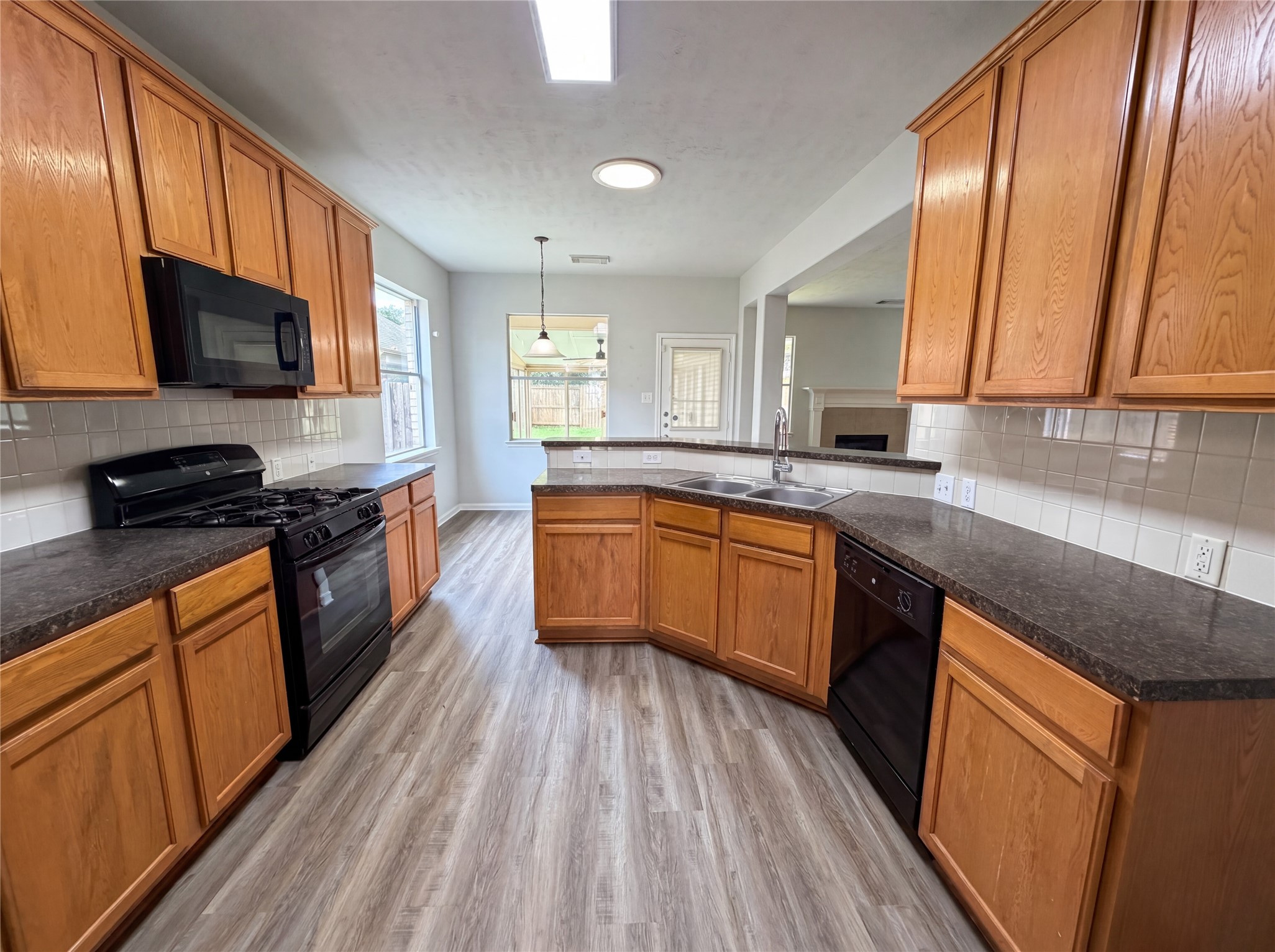 3714 Windmill Links Drive Property Photo 2