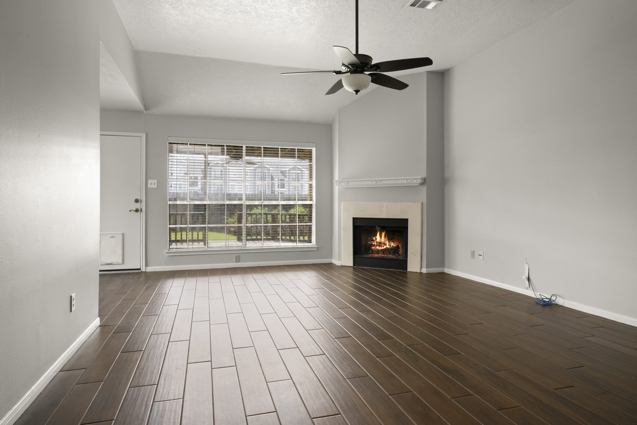 11307 Travelers Way Circle Property Photo 6