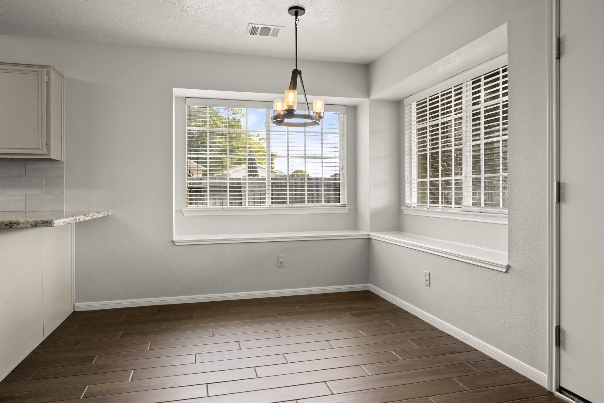 11307 Travelers Way Circle Property Photo 8