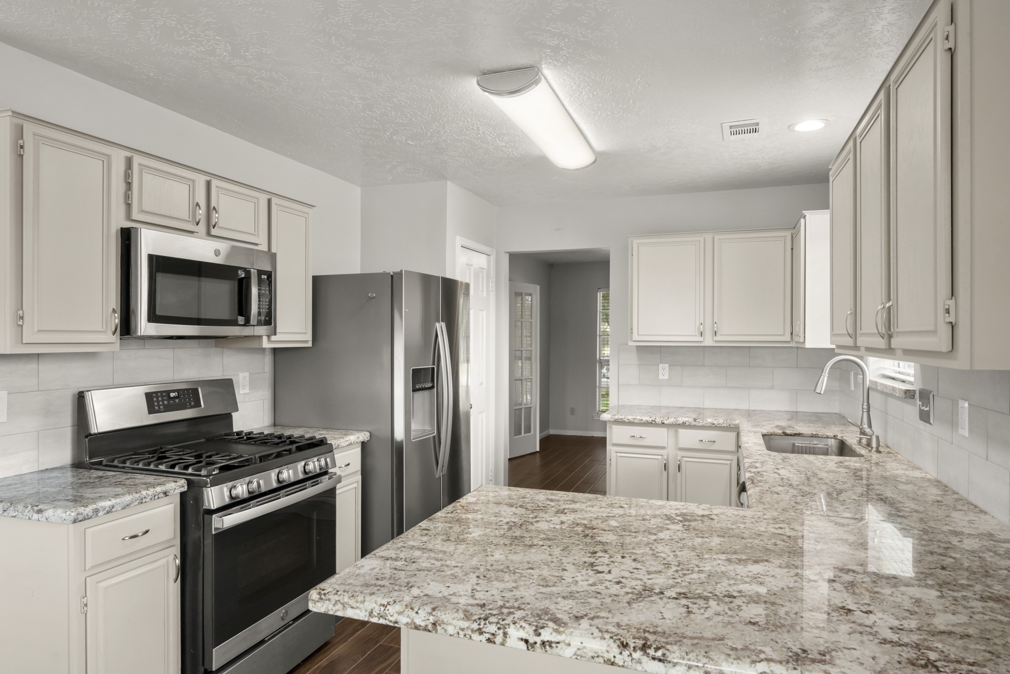 11307 Travelers Way Circle Property Photo 10