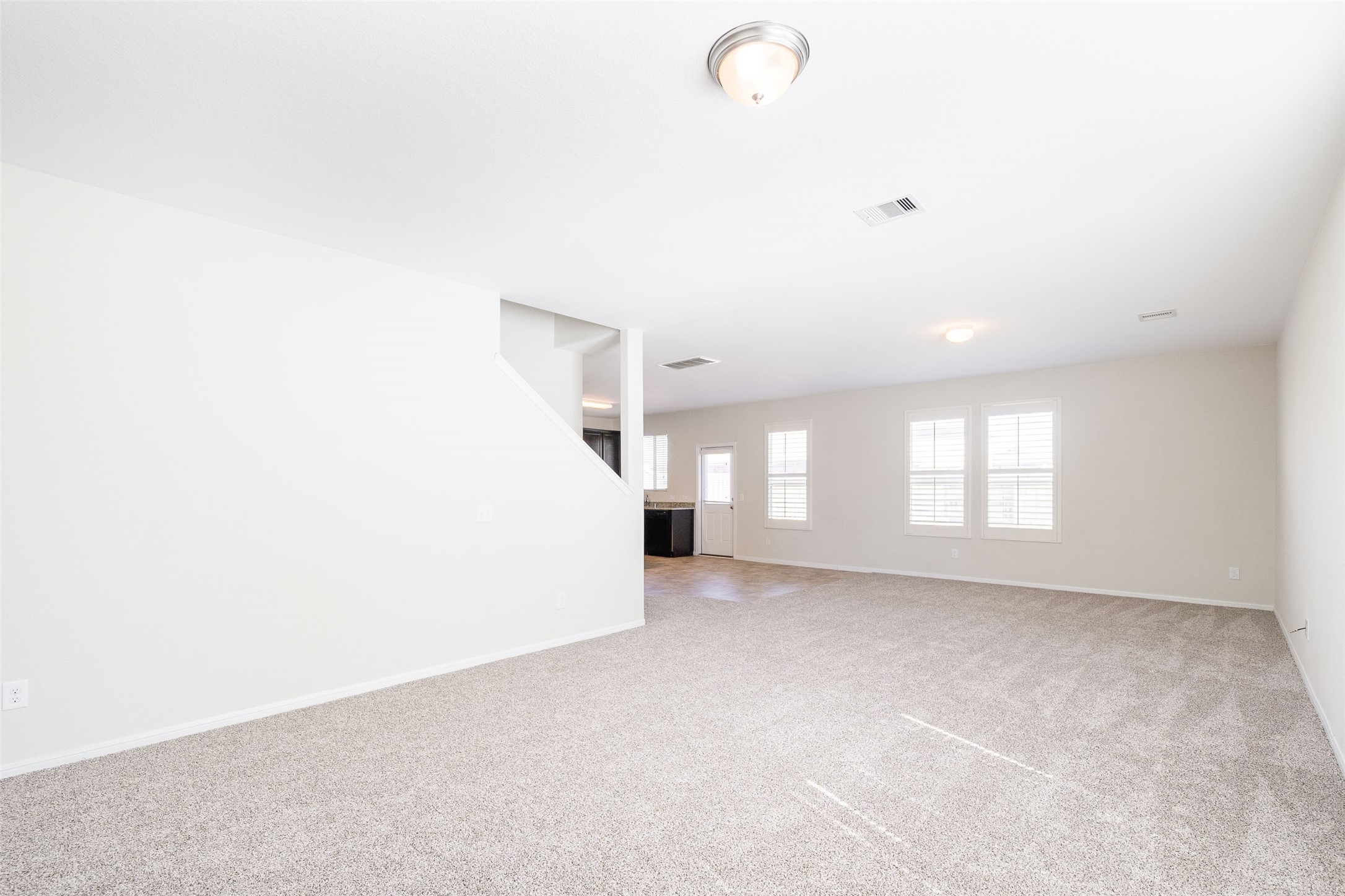 15810 Mountain Willow Way Property Photo 6