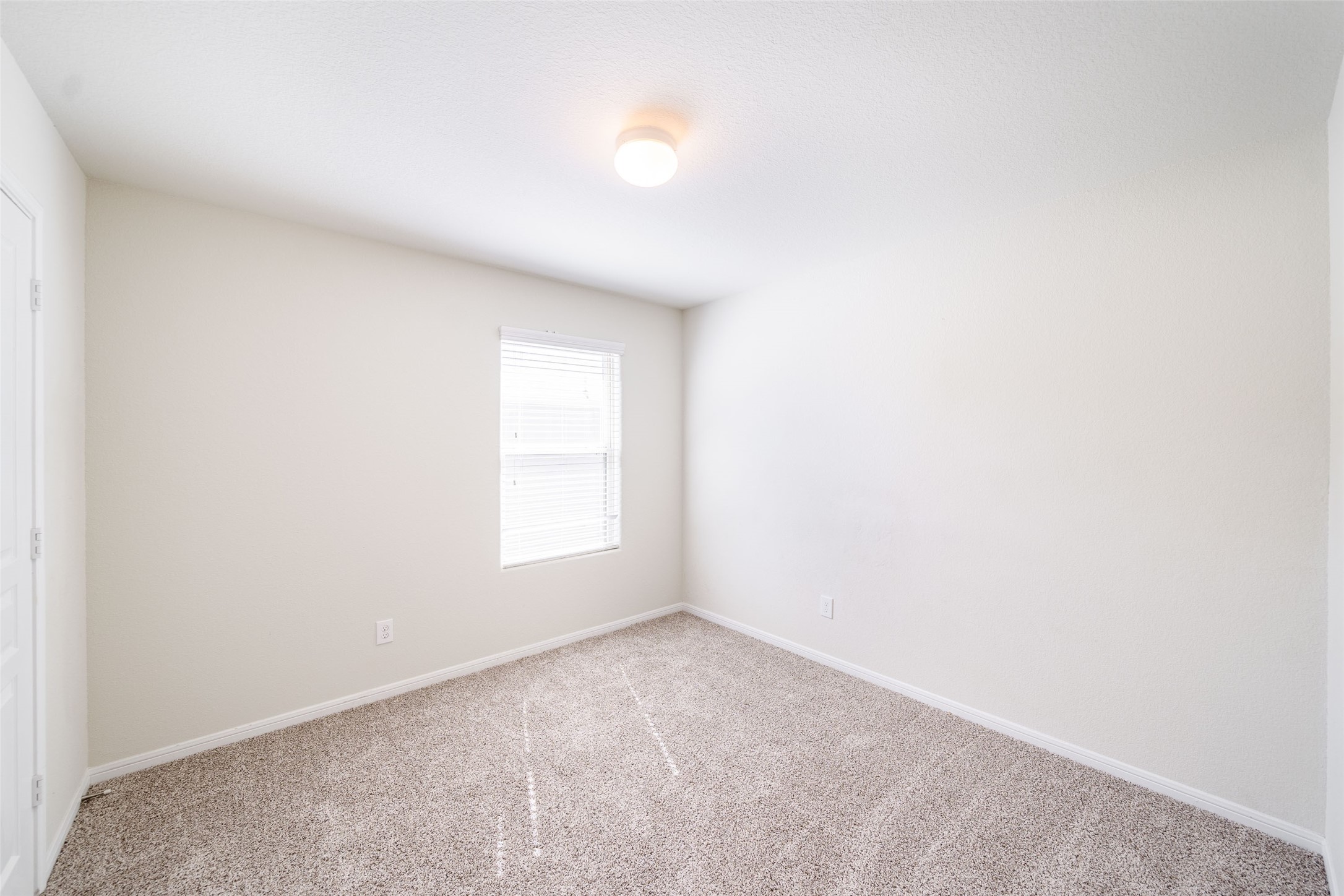 15810 Mountain Willow Way Property Photo 25