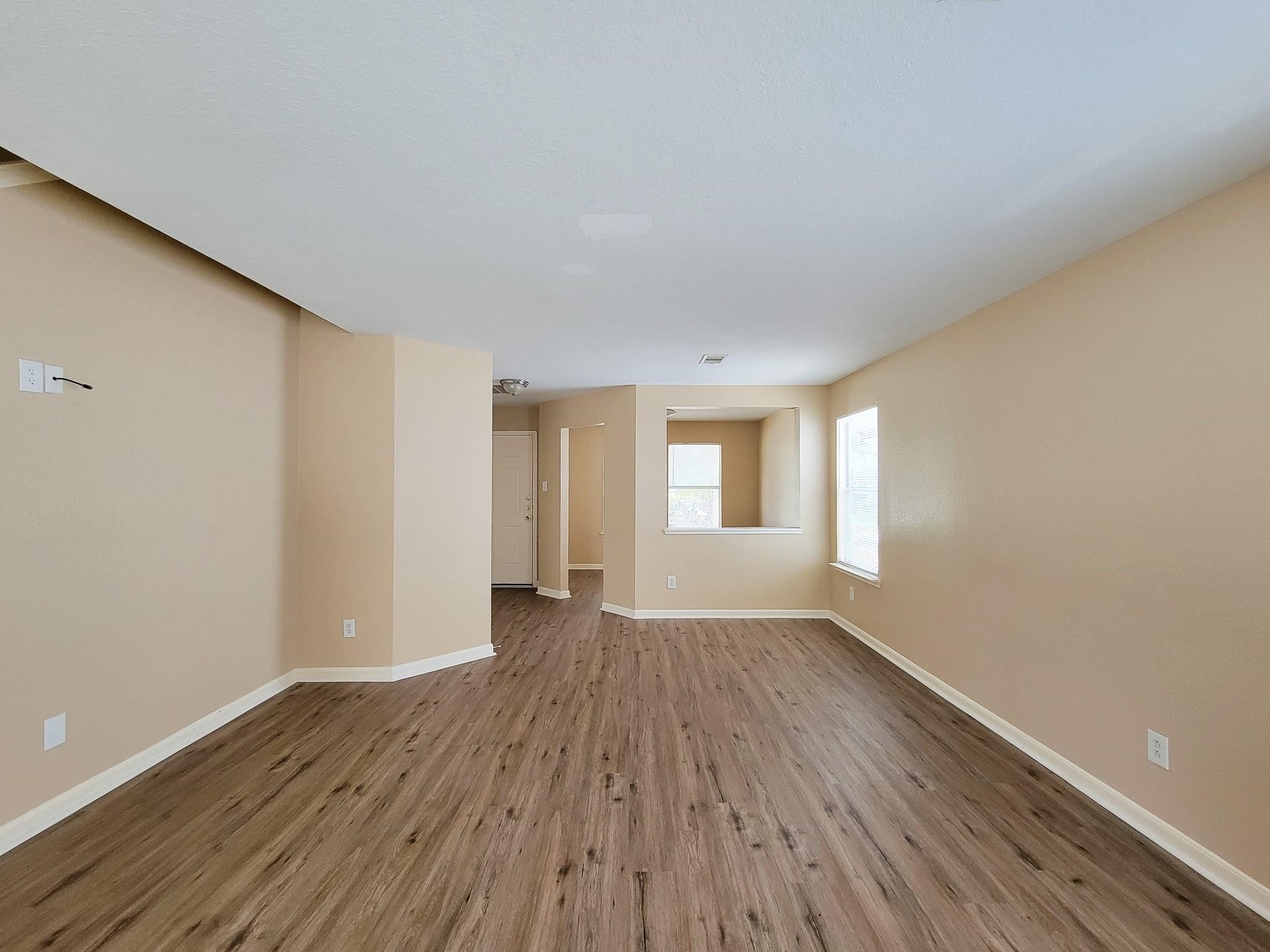 8106 Arrington Forest Lane Property Photo 14