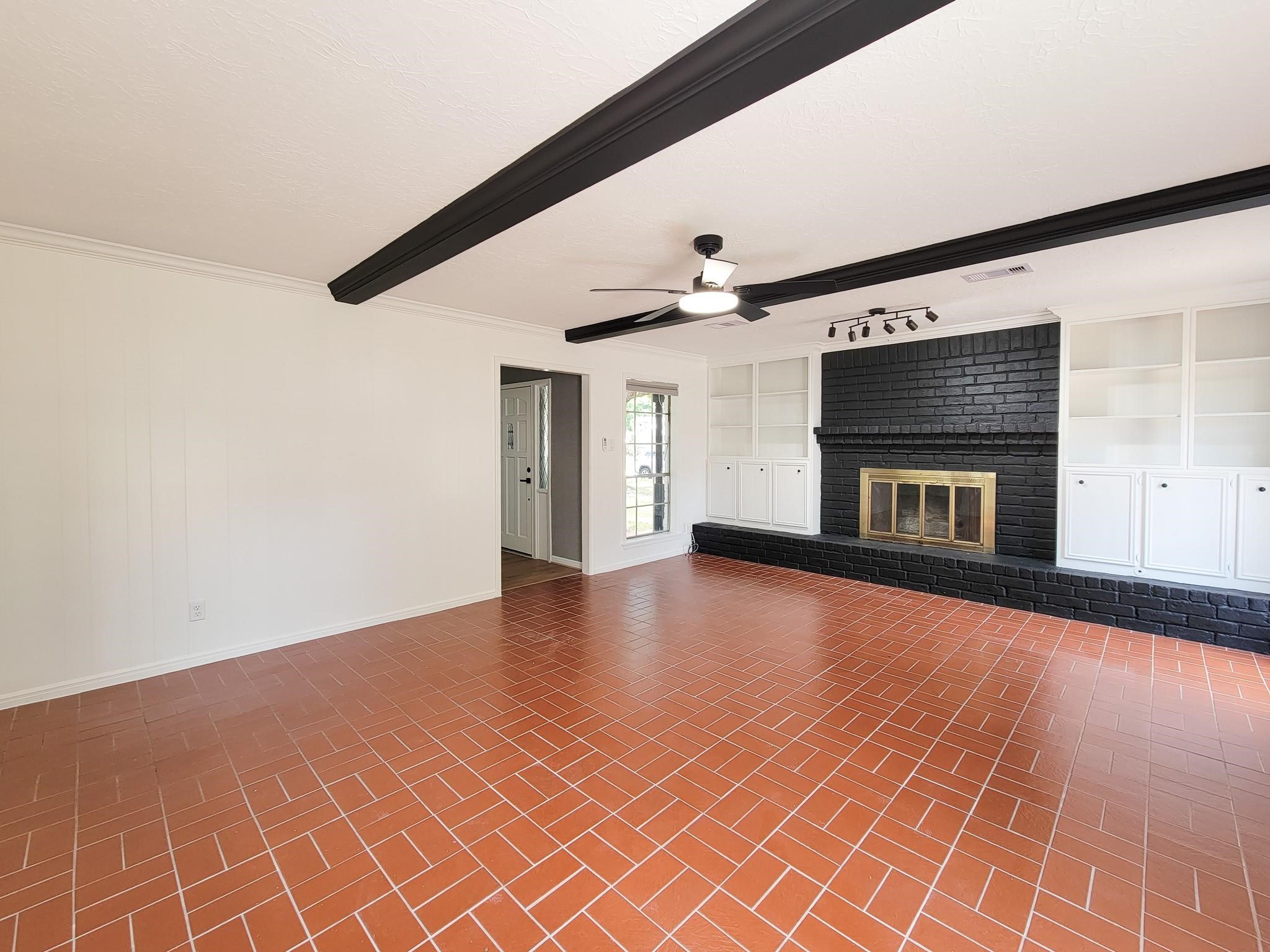3930 Cypress Hill Drive Property Photo 8