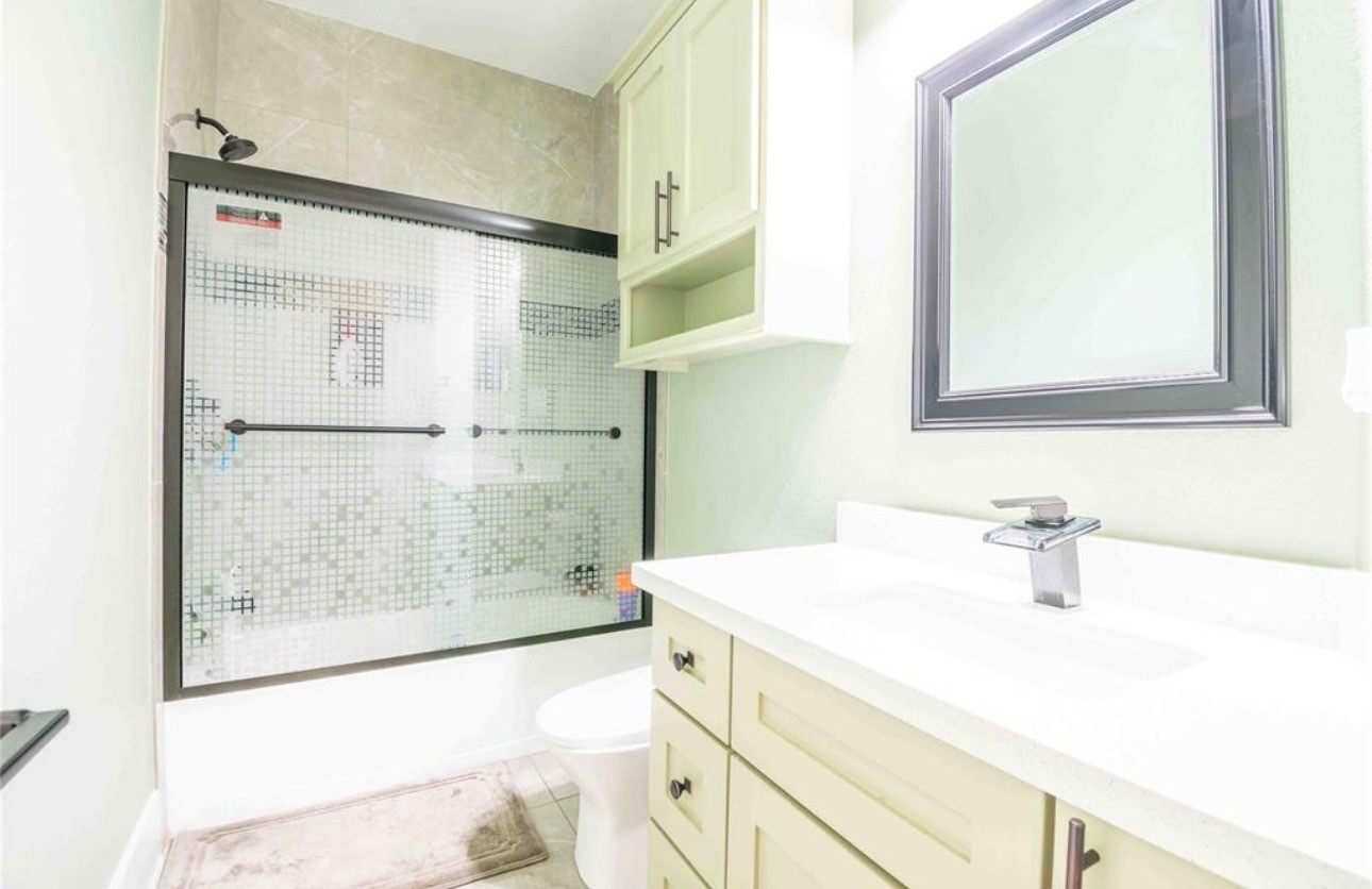 9233 Kentshire Drive Property Photo 13