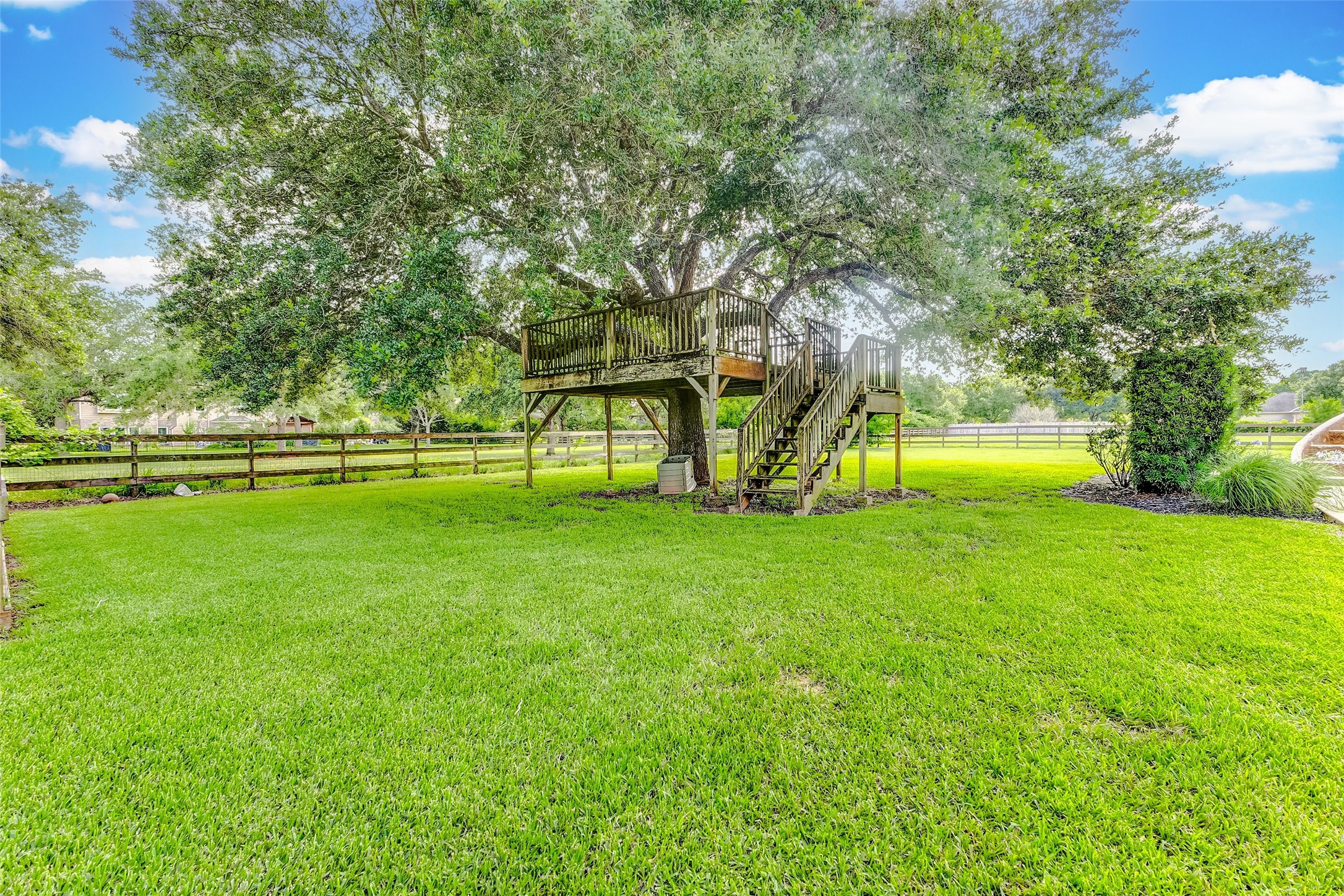 3807 Westerdale Drive Property Photo 11