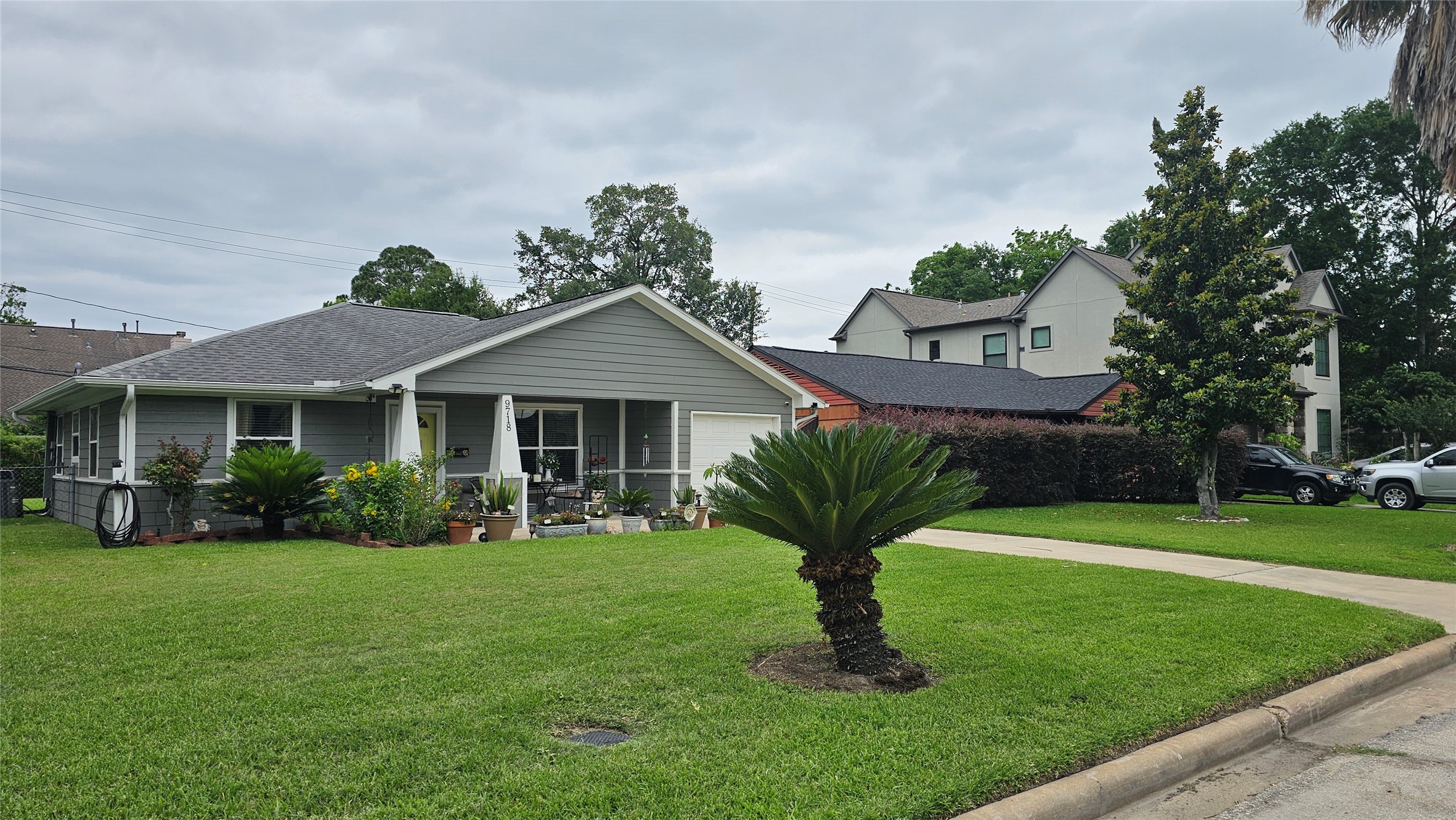 9706 Chatfield St Property Photo 10