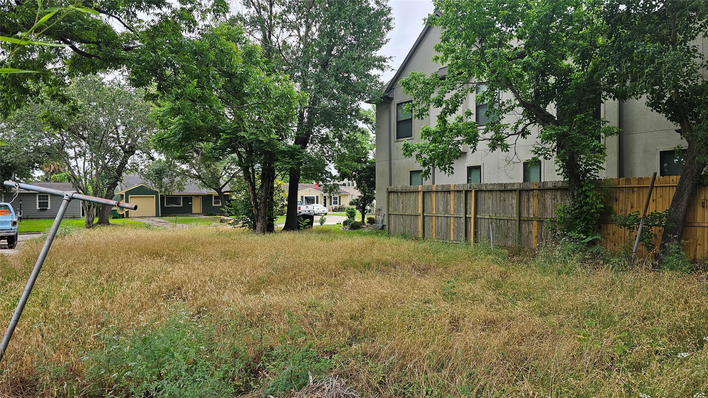 9706 Chatfield St Property Photo 14