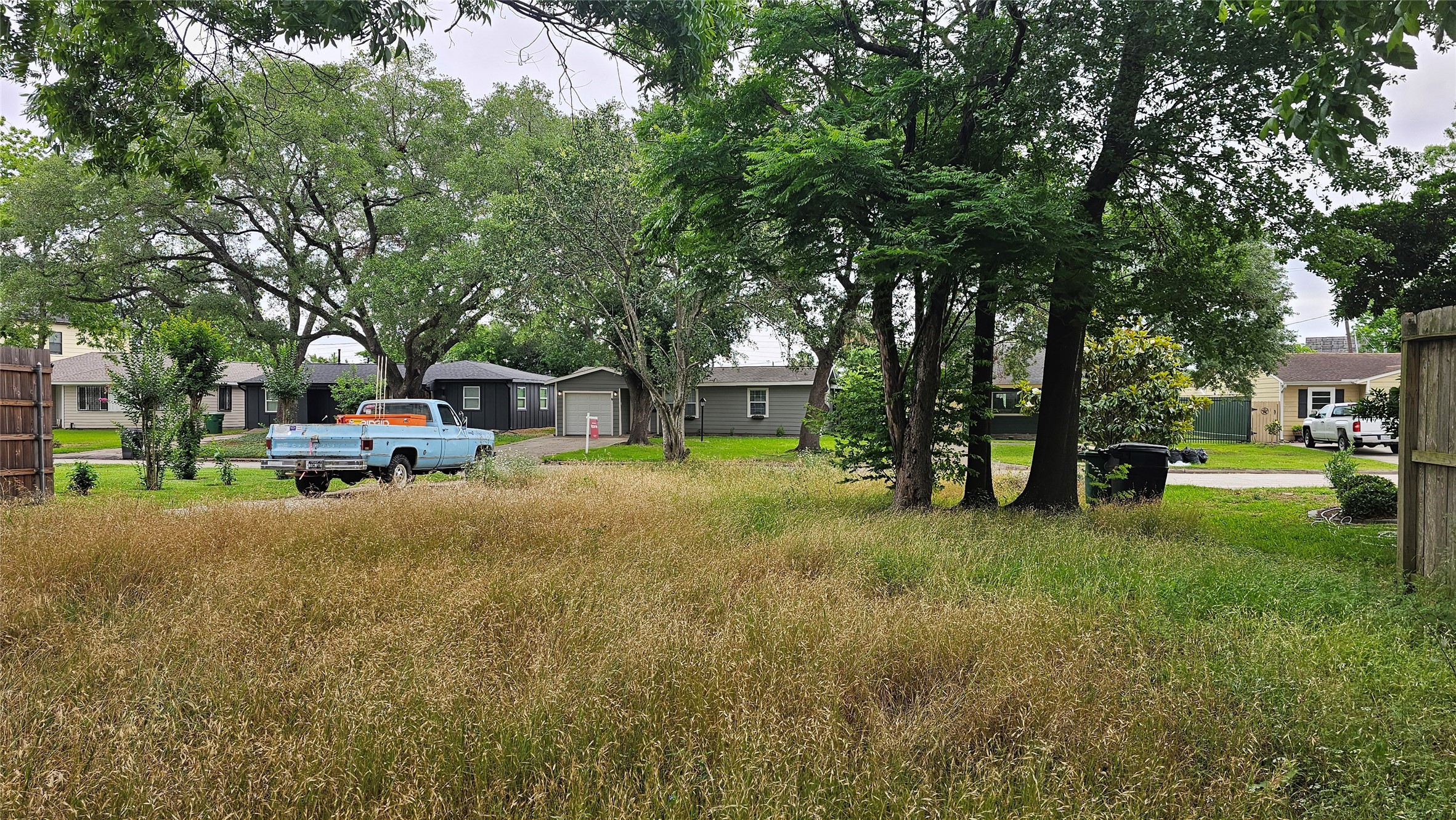 9706 Chatfield St Property Photo 16