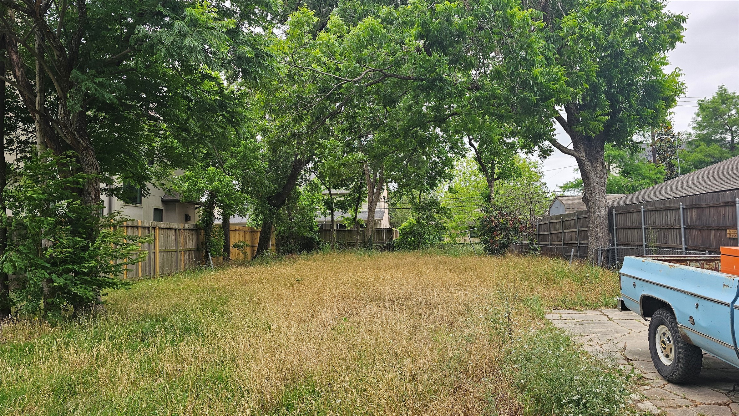 9706 Chatfield St Property Photo 18