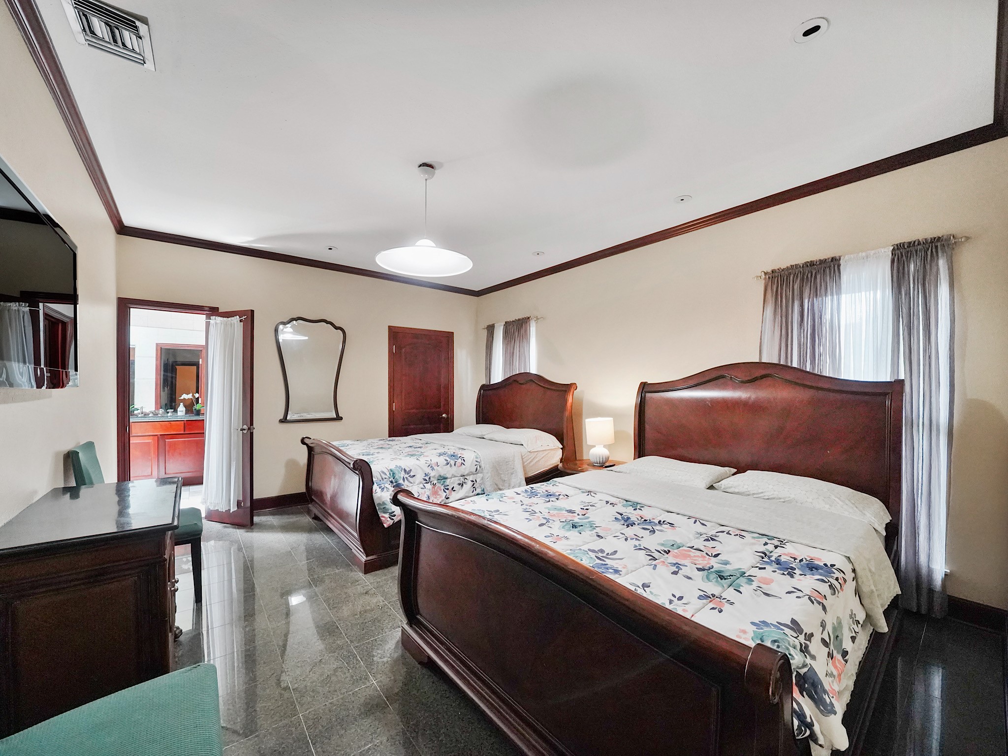 4106 Sun Meadow Drive Property Photo 10