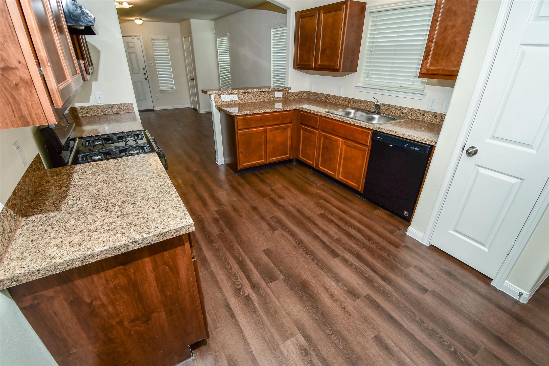 3610 Bluebird Park Lane Property Photo 3