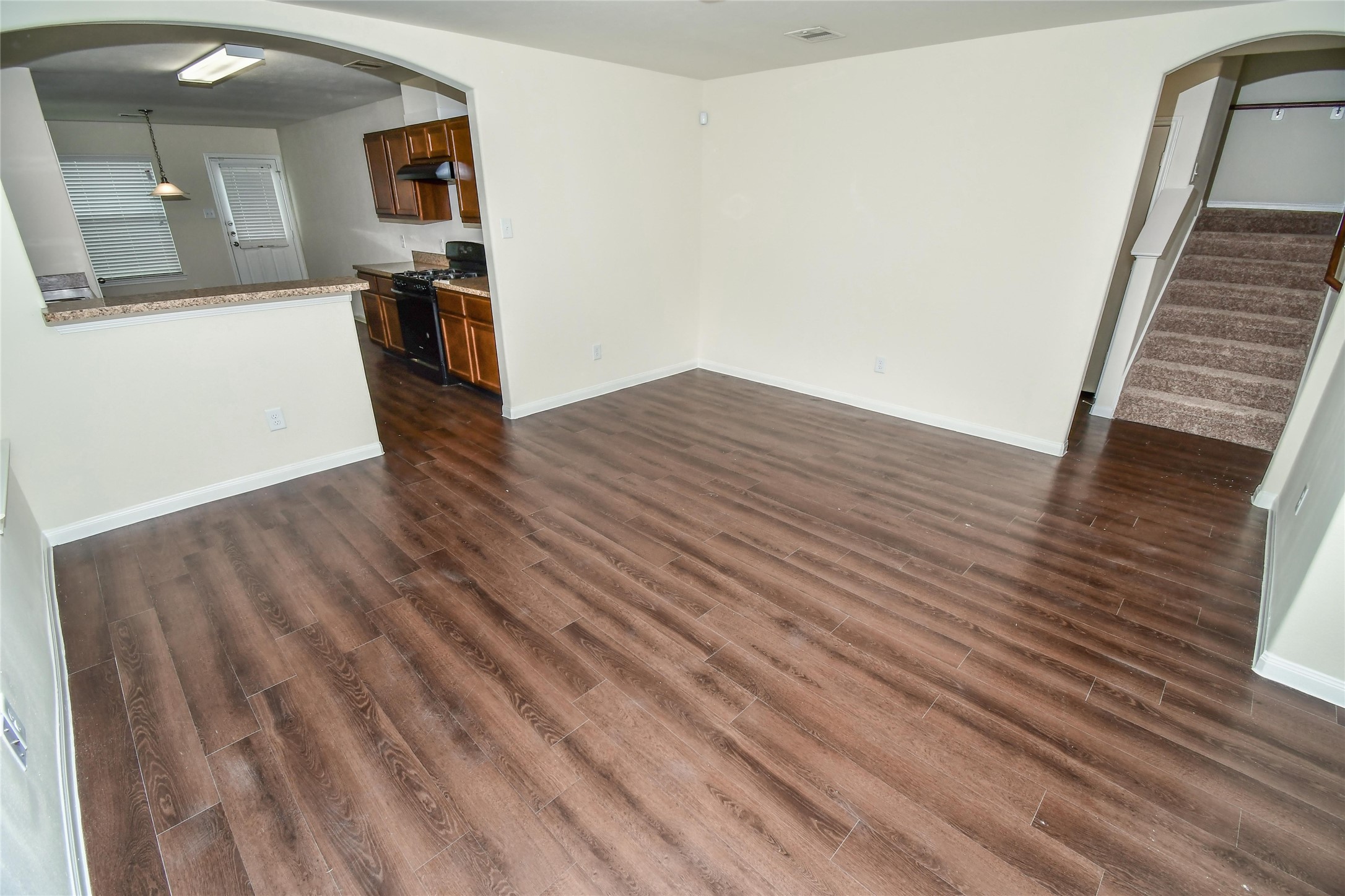 3610 Bluebird Park Lane Property Photo 4