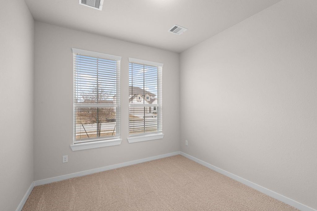 81 Shining Point Drive Property Photo 24