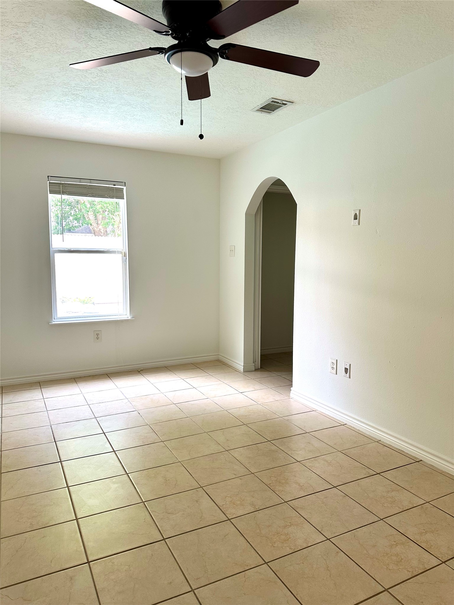 24914 Aughton Court Property Photo 19