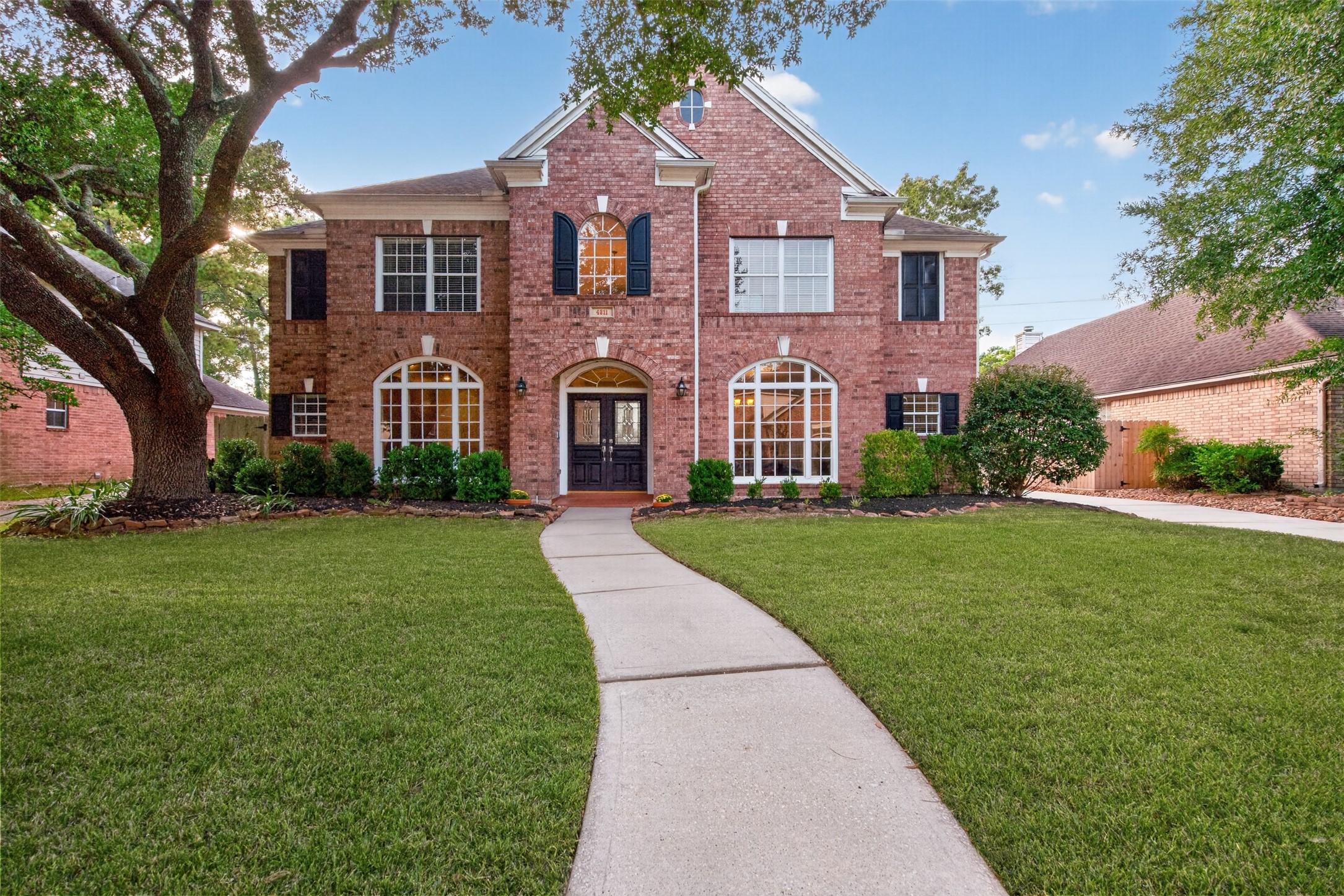 4211 Brook Shadow Drive Property Photo 1