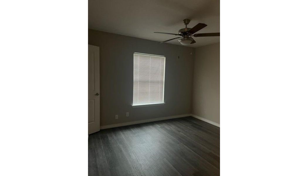 298 W Avenue A Property Photo 5
