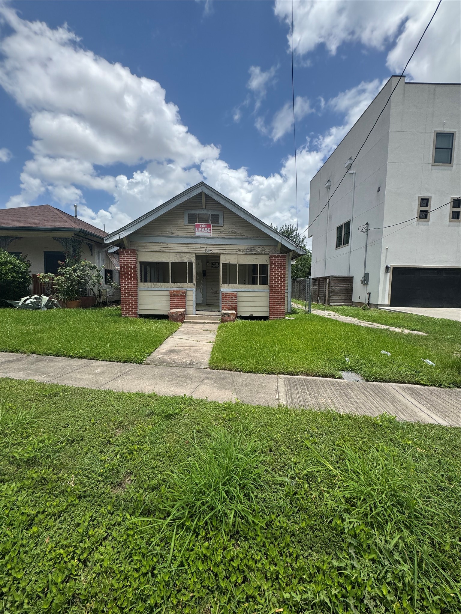 3265 Holman Street Property Photo 1