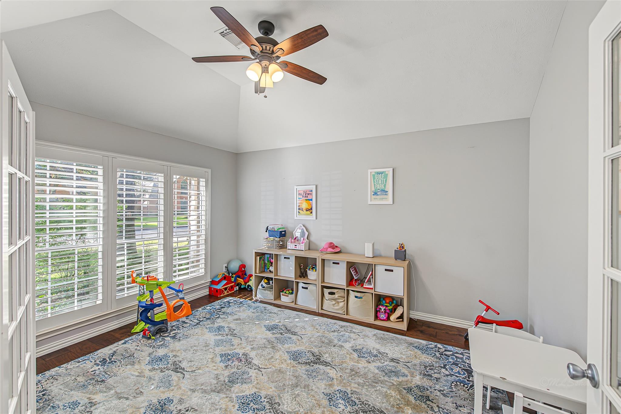 22914 Cable Terrace Drive Property Photo 9