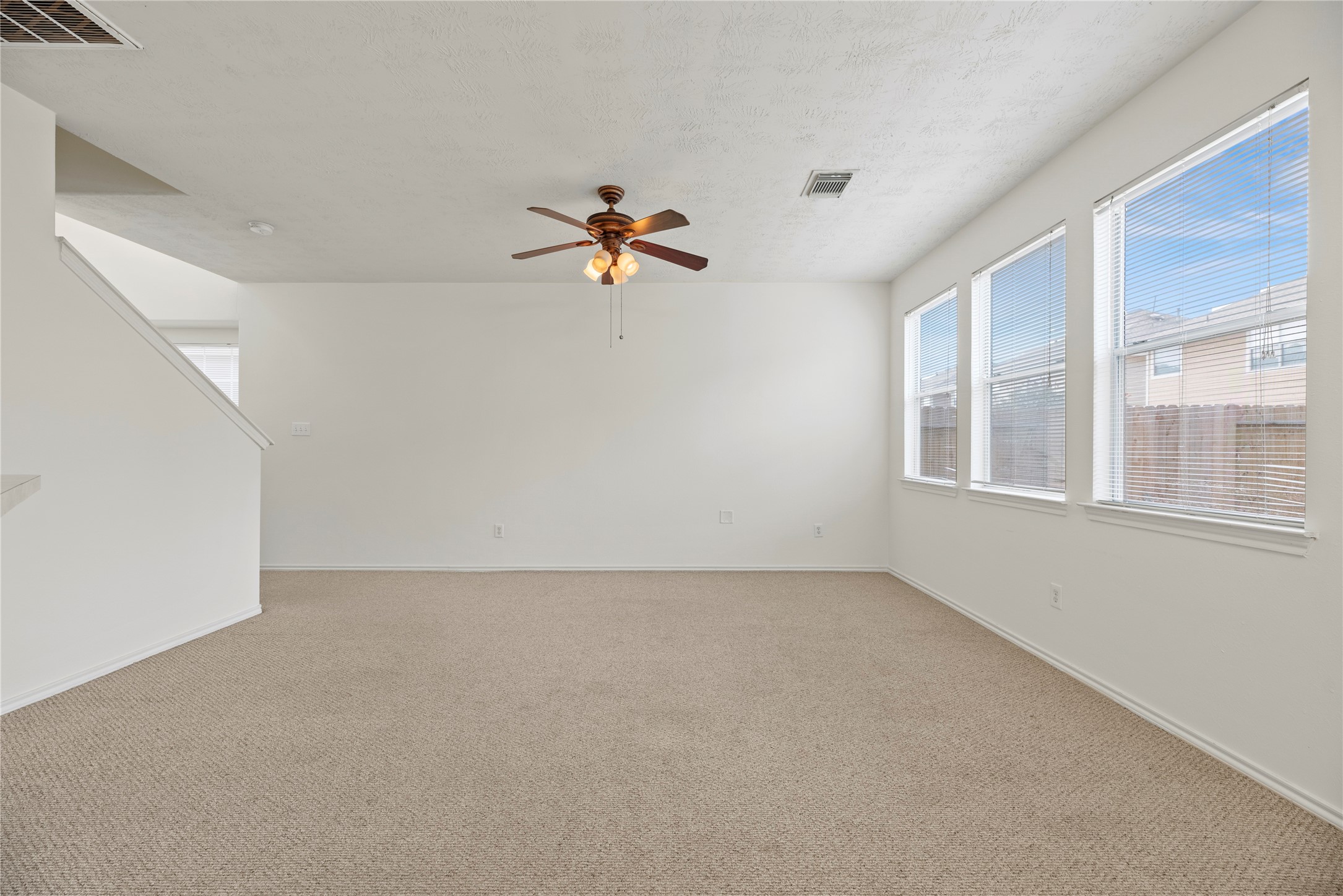 25222 Boulder Bend Lane Property Photo 6