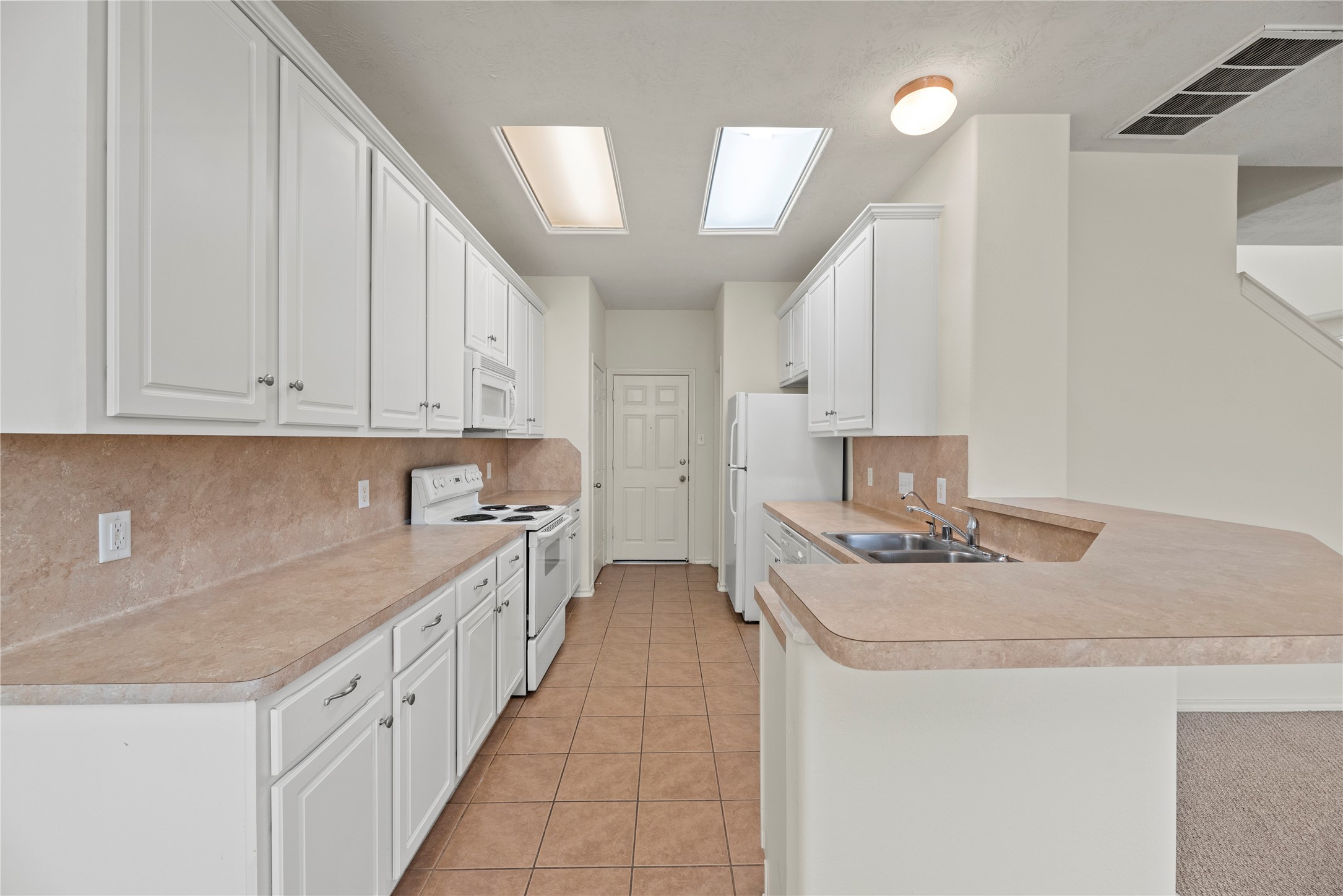 25222 Boulder Bend Lane Property Photo 9